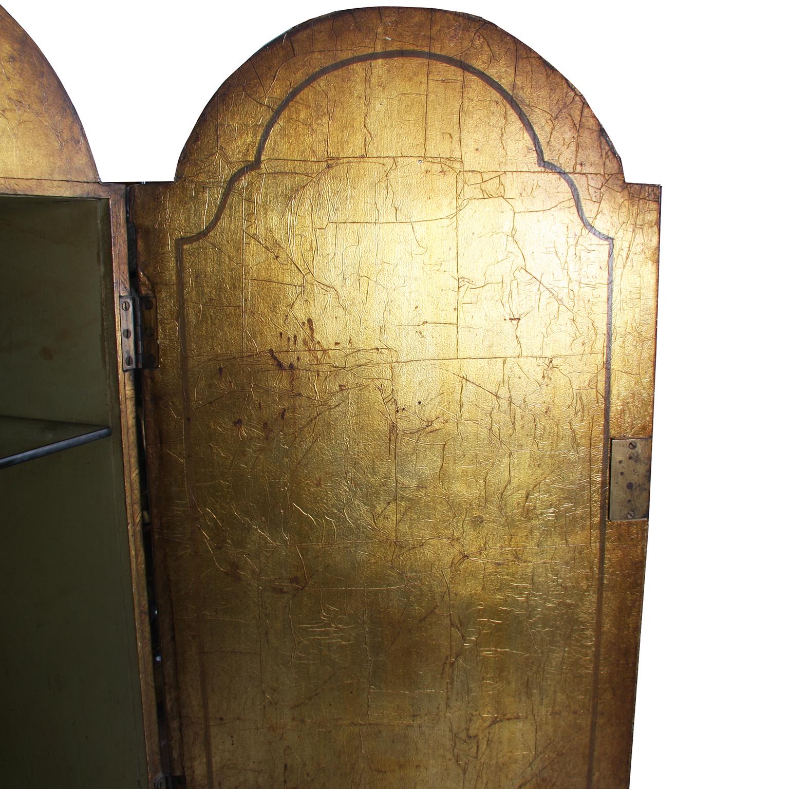 1920s Italian Gilt and Lacquer Drinks Cabinet with Mirrored Interior 5