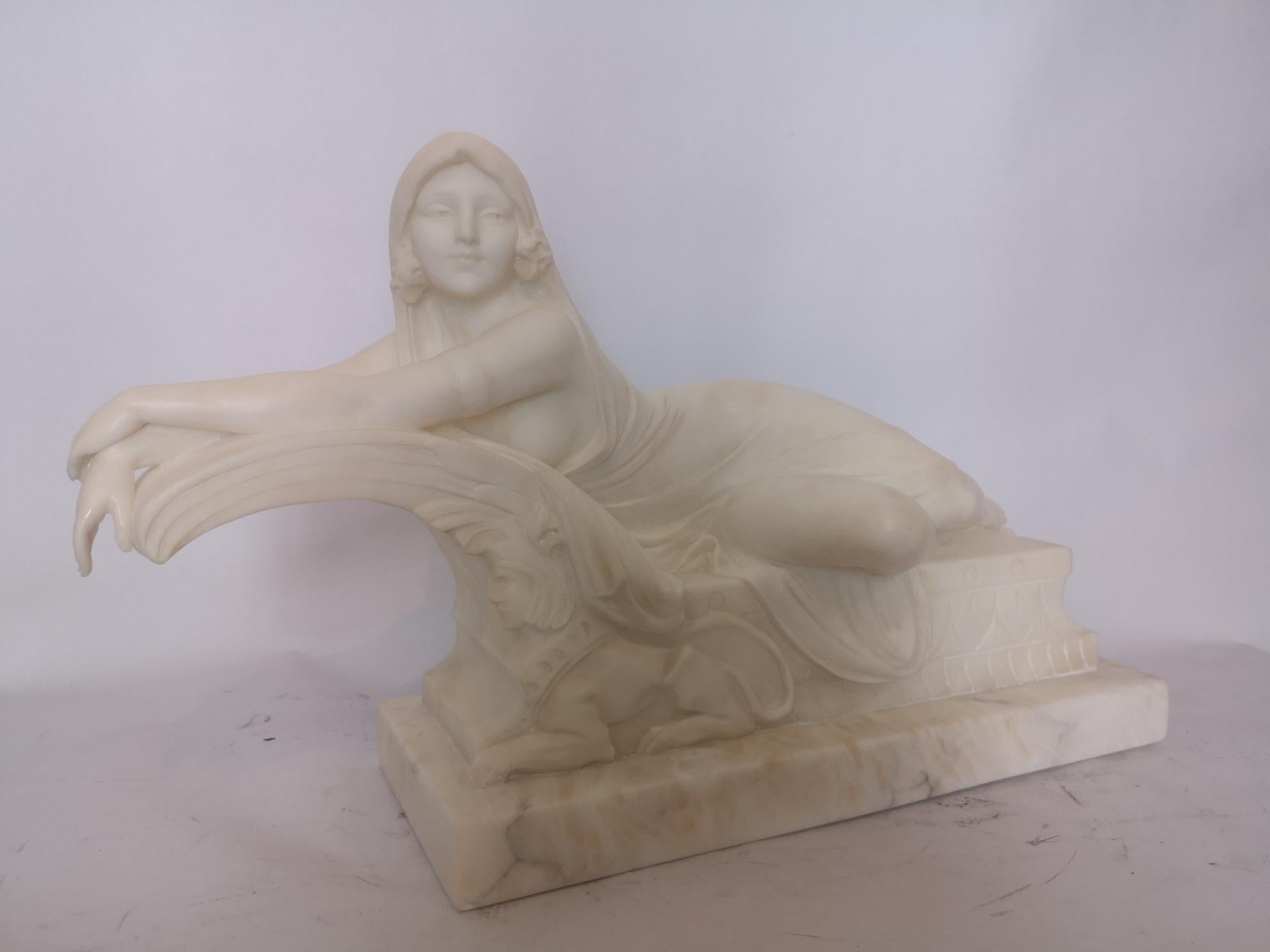 1920s Italian Marble Sculpture of a Lady on a Sphinx by Cipriani For Sale 2