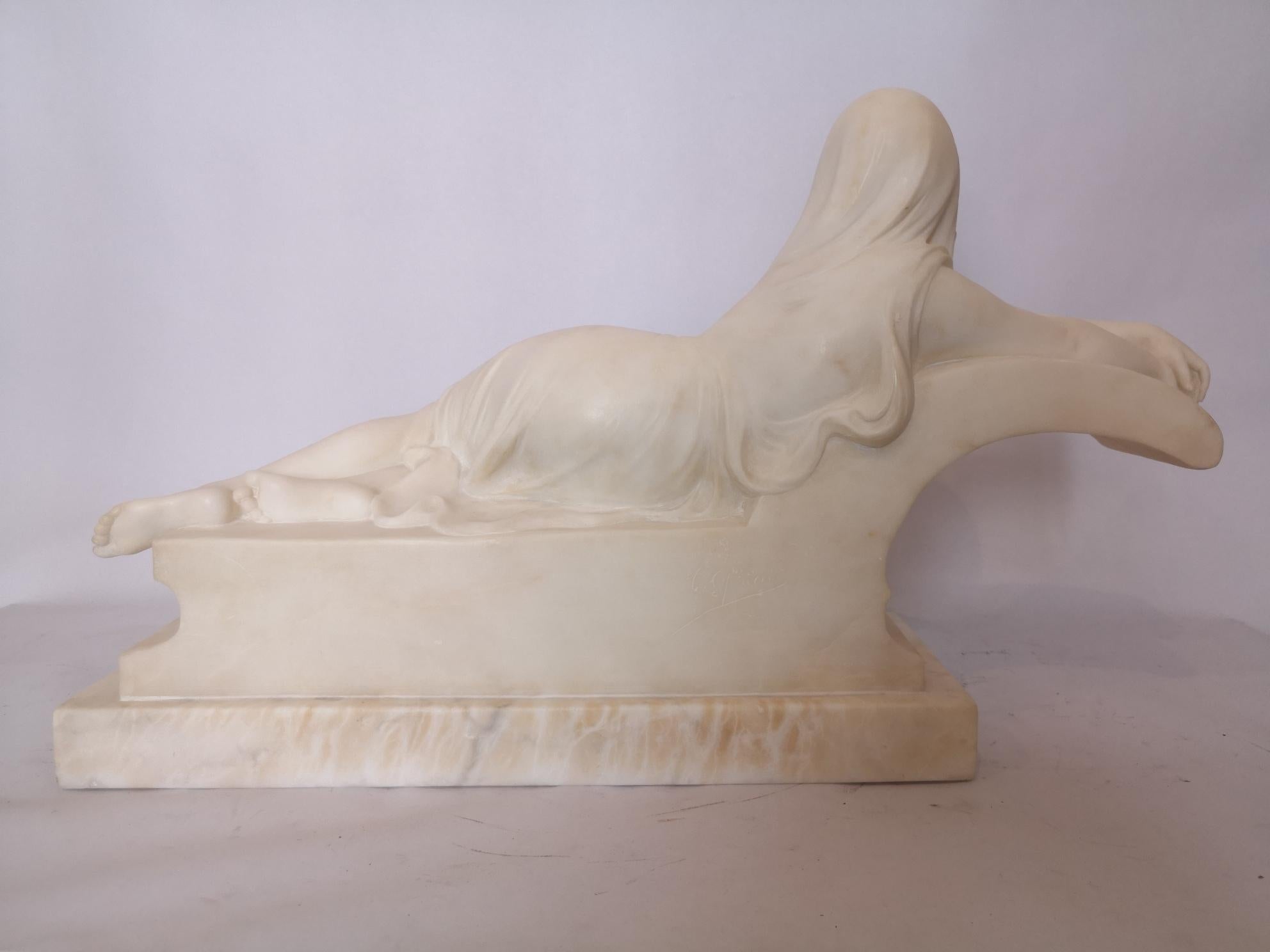 1920s Italian Marble Sculpture of a Lady on a Sphinx by Cipriani For Sale 3