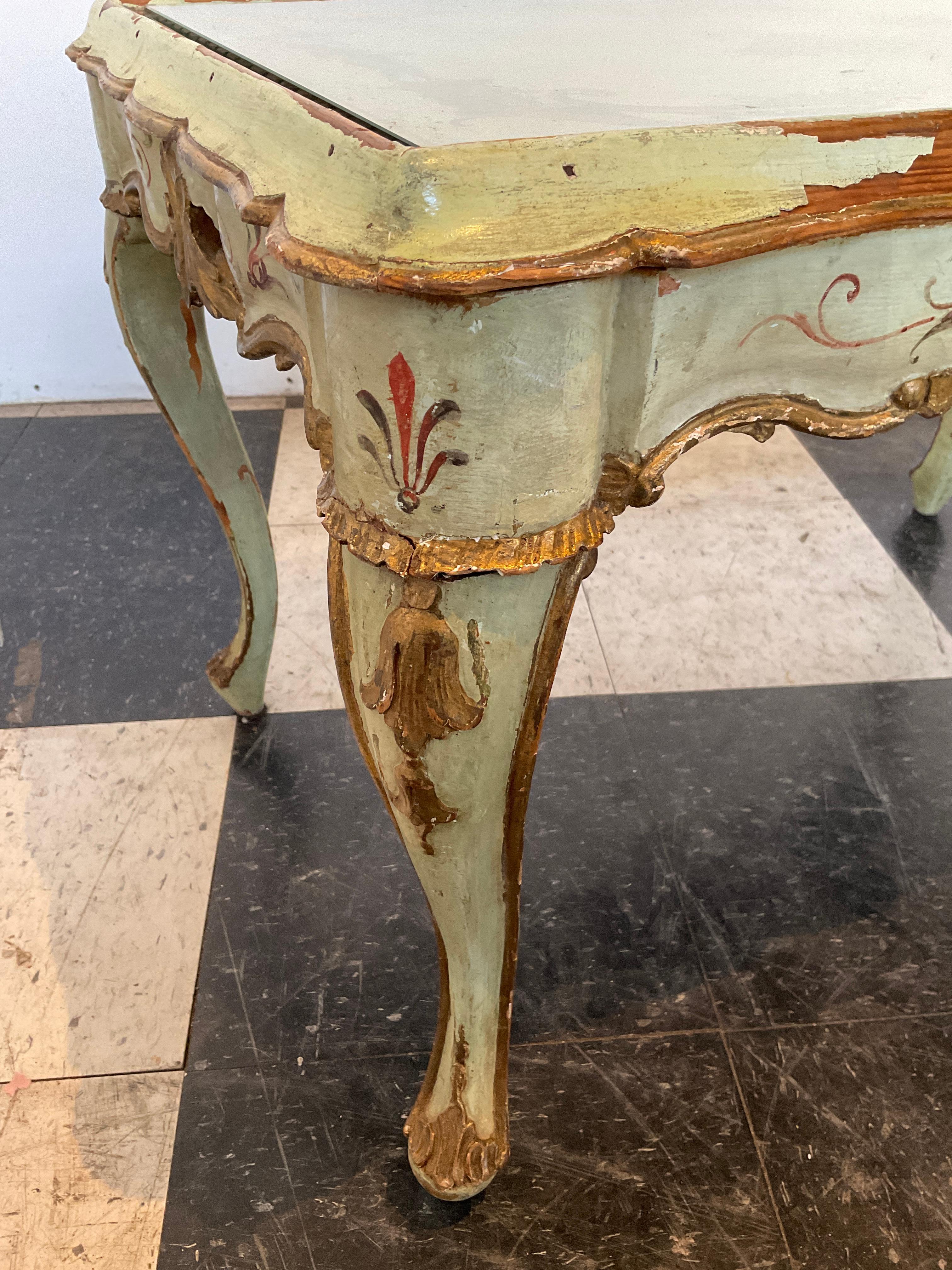 1920s Italian Painted Coffee Table For Sale 5