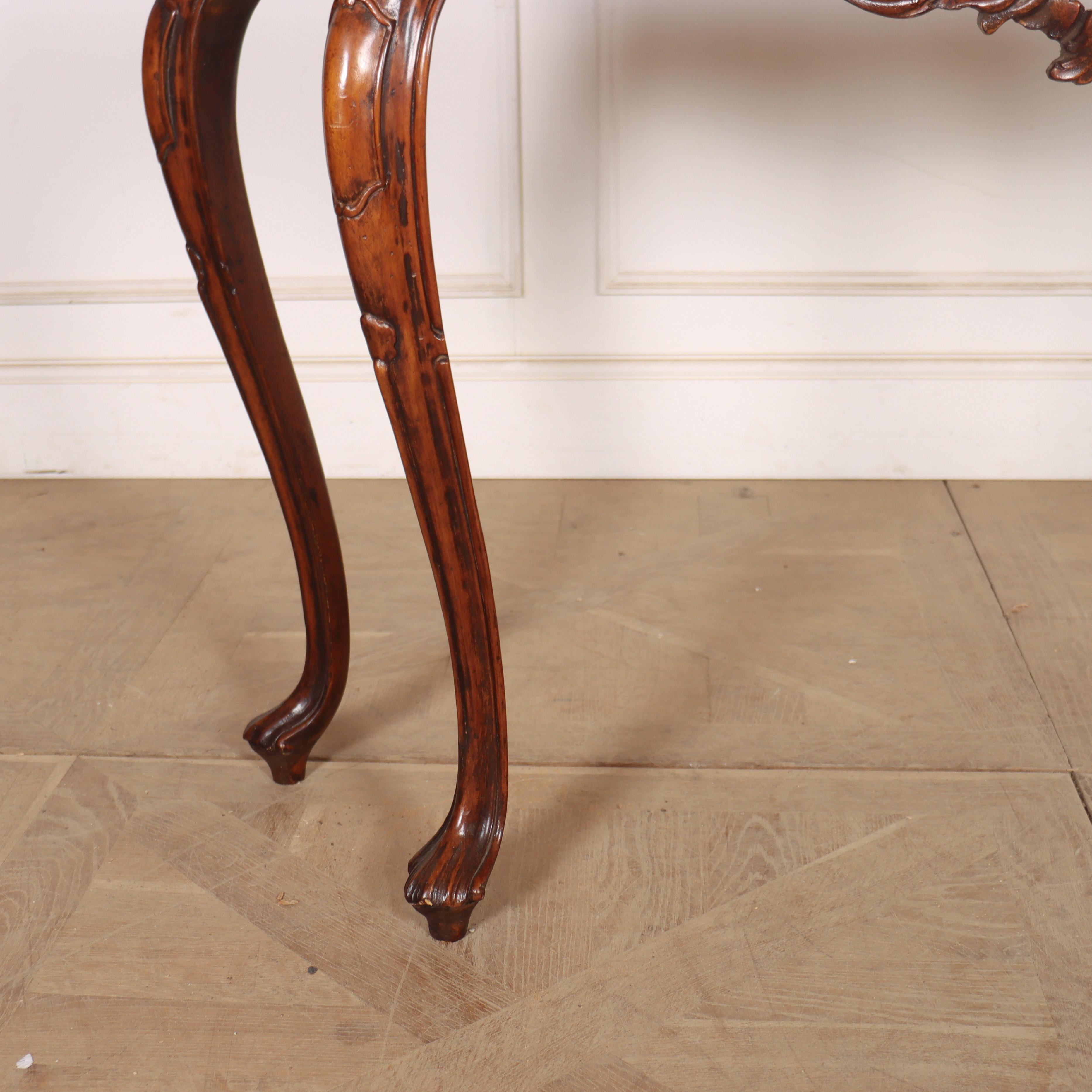 1920's Italian Serpentine Console Table (Italienisch) im Angebot