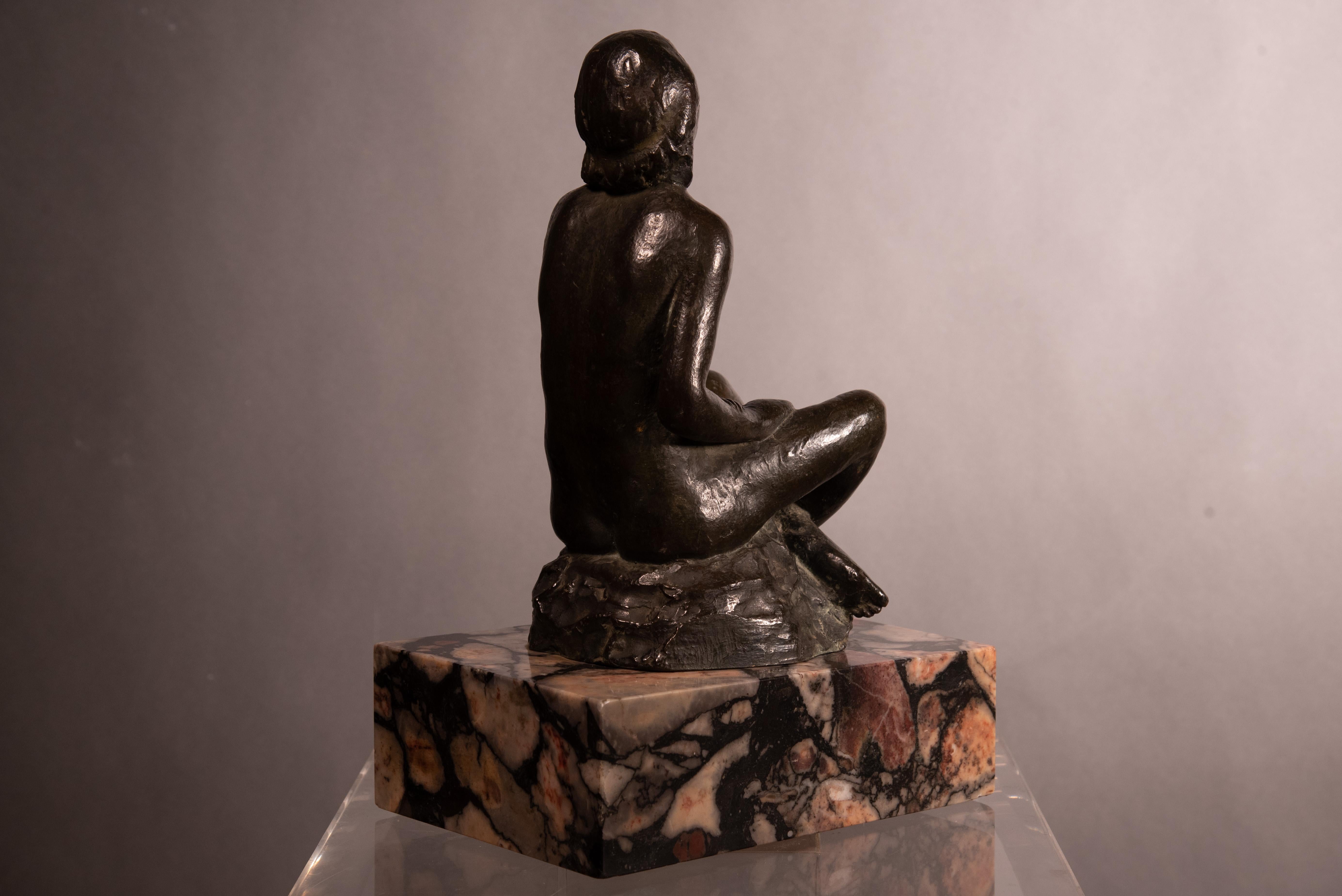 1920er Jahre Italienisch Art Decò signiert Bronze-Skulptur Akt der Frau im Angebot 5