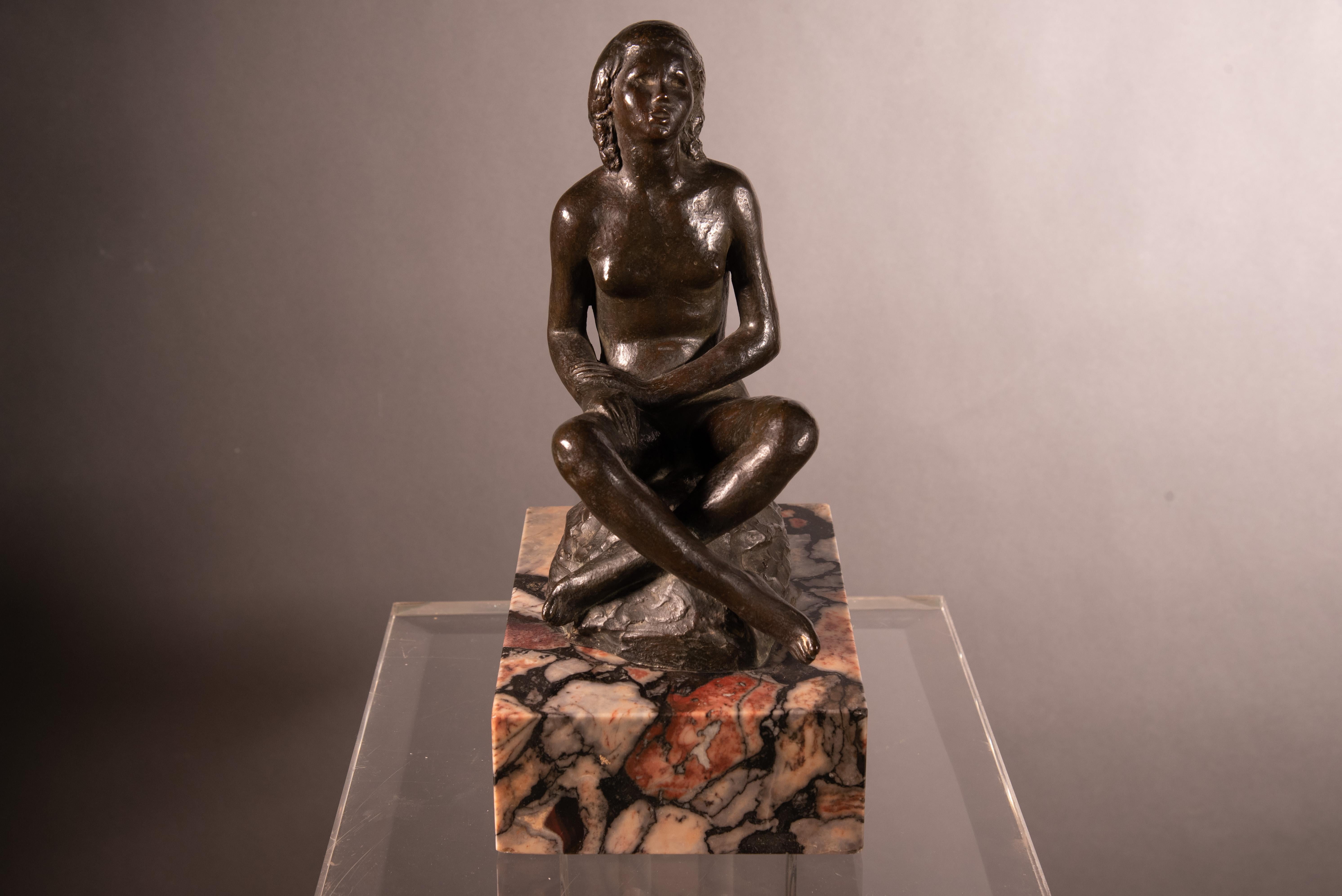 Bronze Sculpture en bronze signée Art déco italien des années 1920 - Femme nue en vente