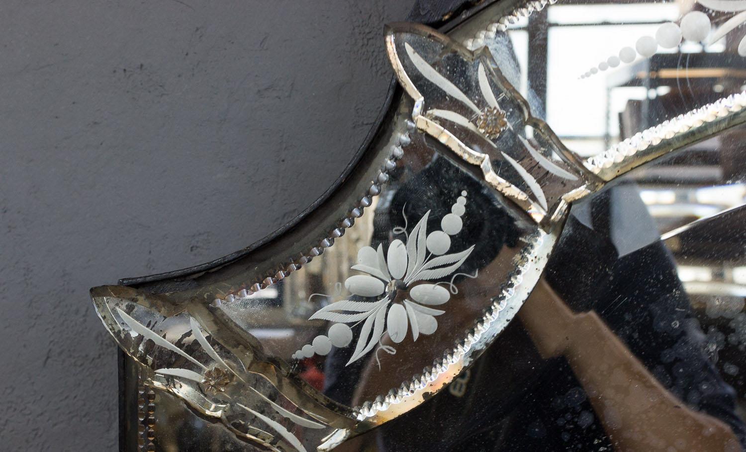 1920s Italian Venetian Mirror 1