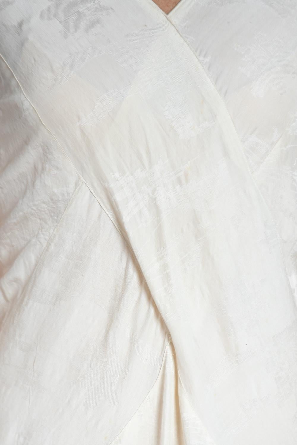 1920S Ivory Silk Jacquard Minimalist Dress For Sale 6