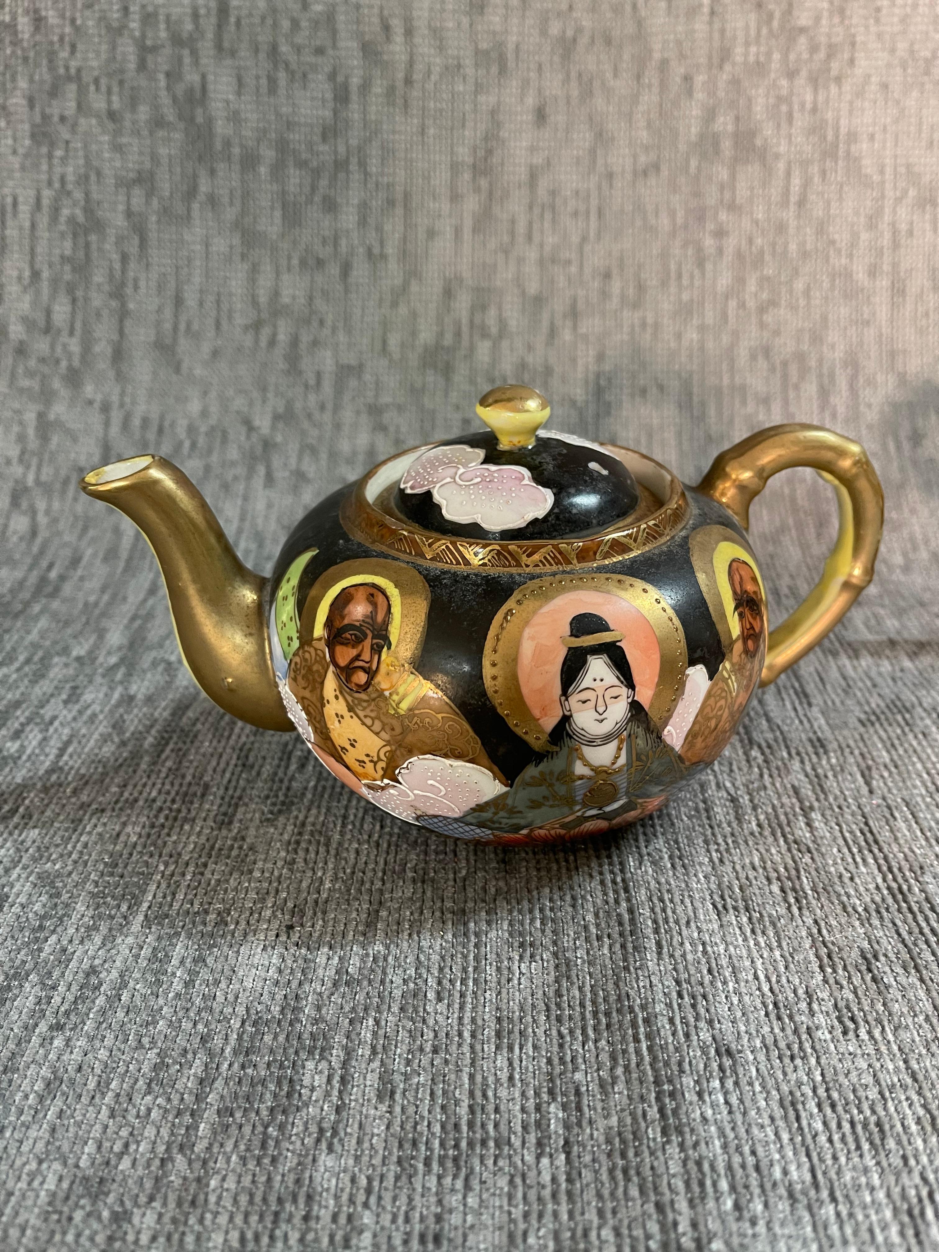 1920s Japanese Hand Painted and Gilded Demitasse Coffee Service For Sale 1
