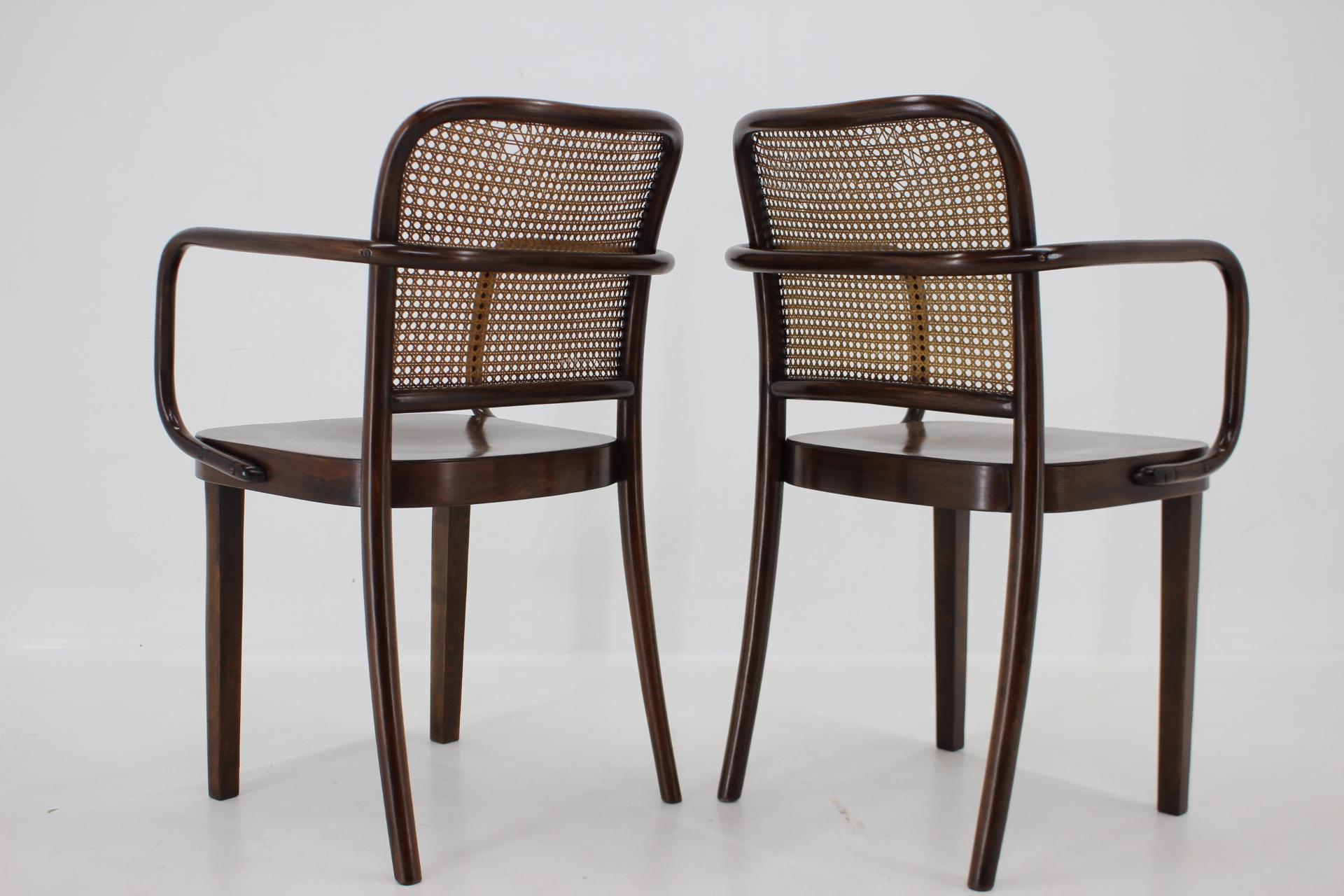 1920s Josef Hoffmann Bentwood Chairs, No. 811 for Thonet, Czechoslovakia For Sale 1