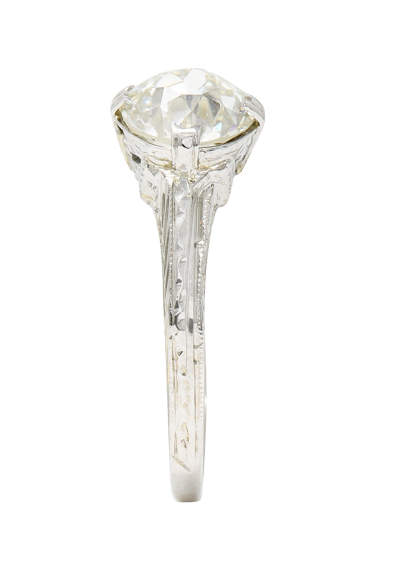 1920's J.W. Grant & Co. Art Deco 1.60 Carats 18 Karat White Gold Engagement Ring For Sale 6