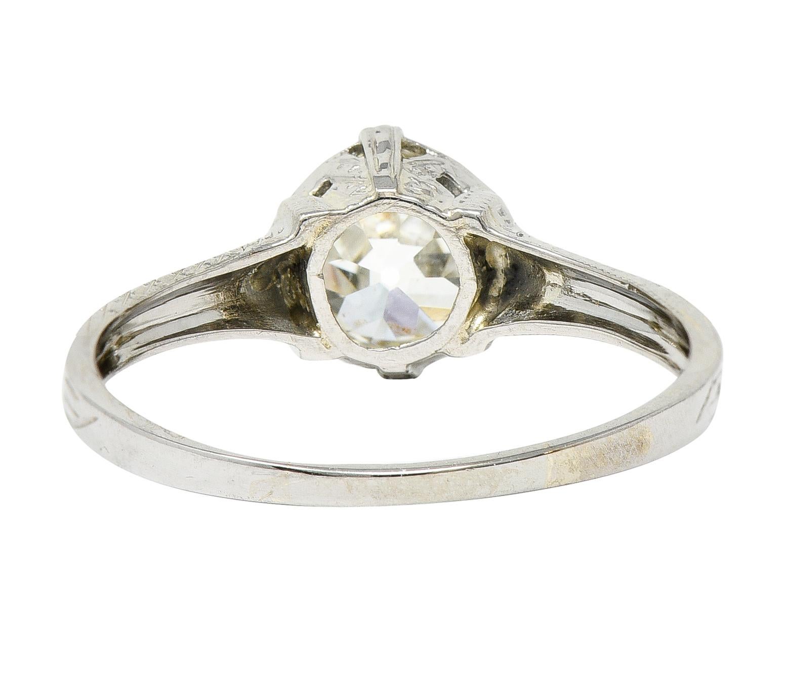 1920's J.W. Grant & Co. Art Deco 1.60 Carats 18 Karat White Gold Engagement Ring In Excellent Condition For Sale In Philadelphia, PA