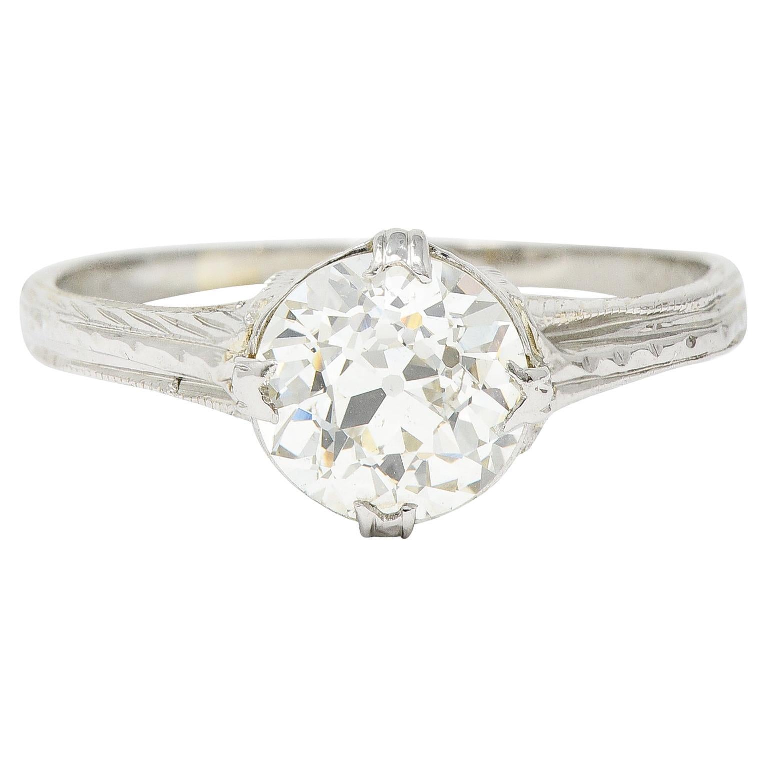 1920's J.W. Grant & Co. Art Deco 1.60 Carats 18 Karat White Gold Engagement Ring For Sale