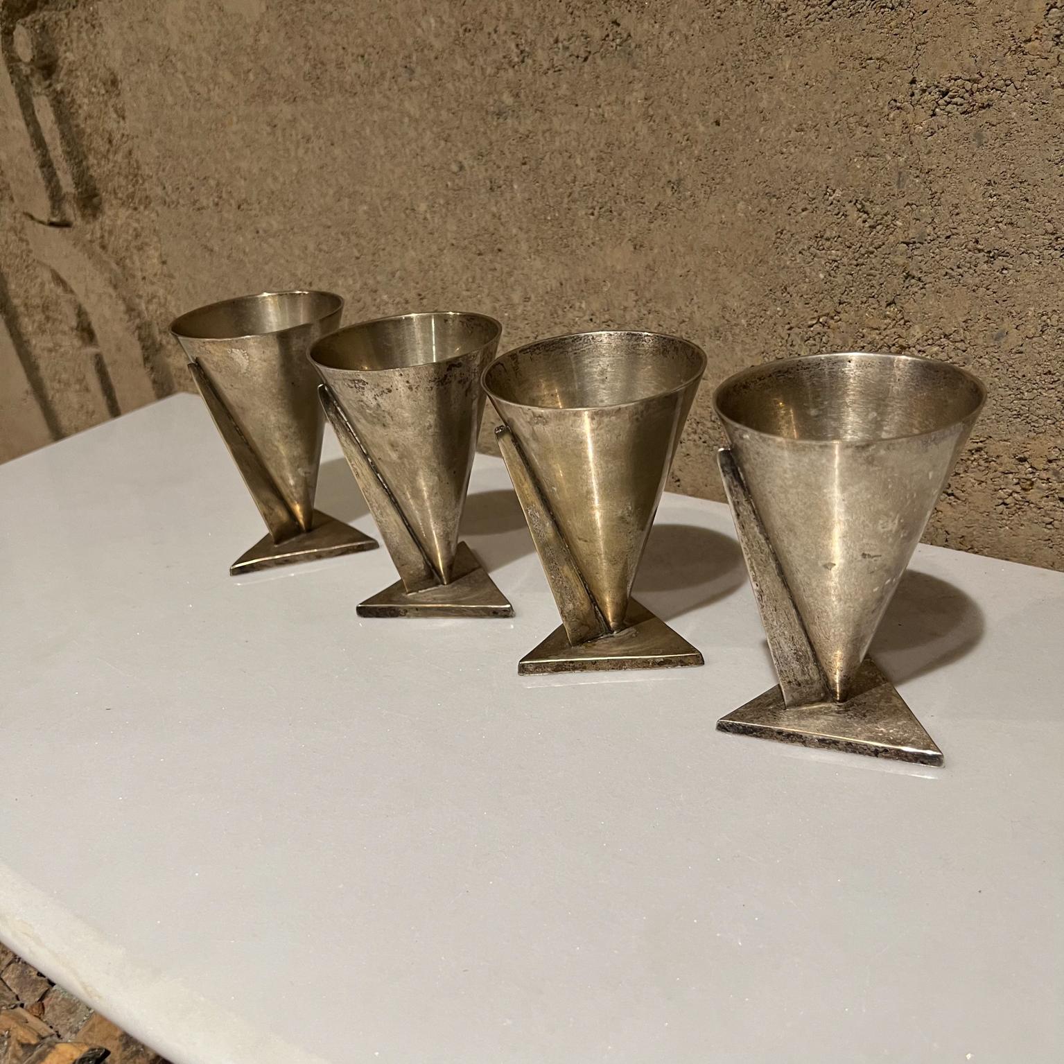 1920s La Maison Desny Four French Silver Plate Cups Paris In Good Condition For Sale In Chula Vista, CA