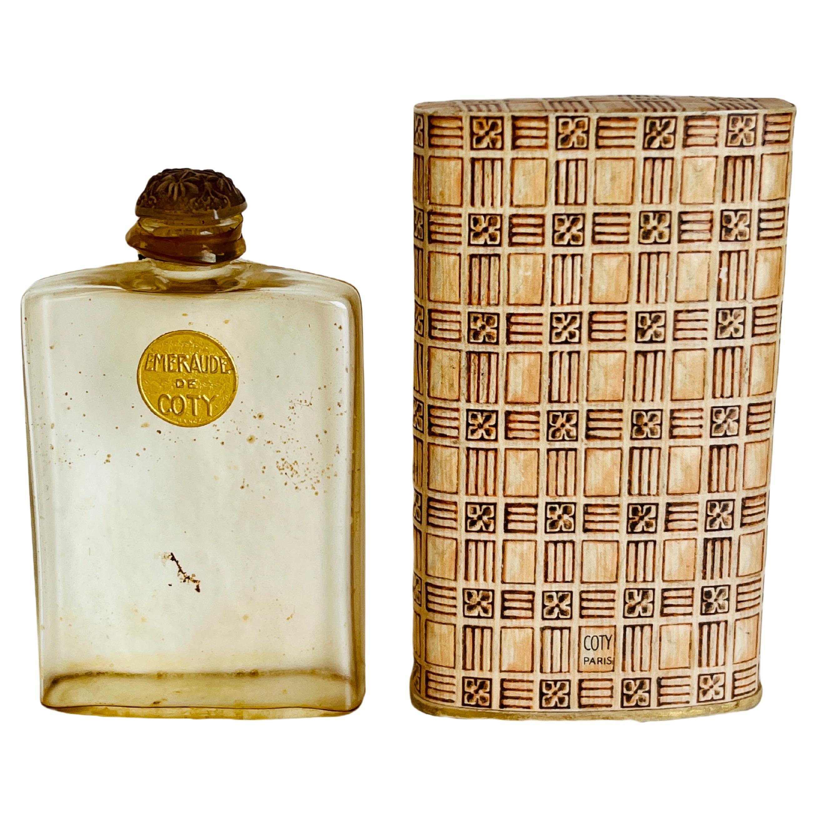 1920s Lalique French Perfume Bottle Floral Stopper Emeraude De Coty For Sale