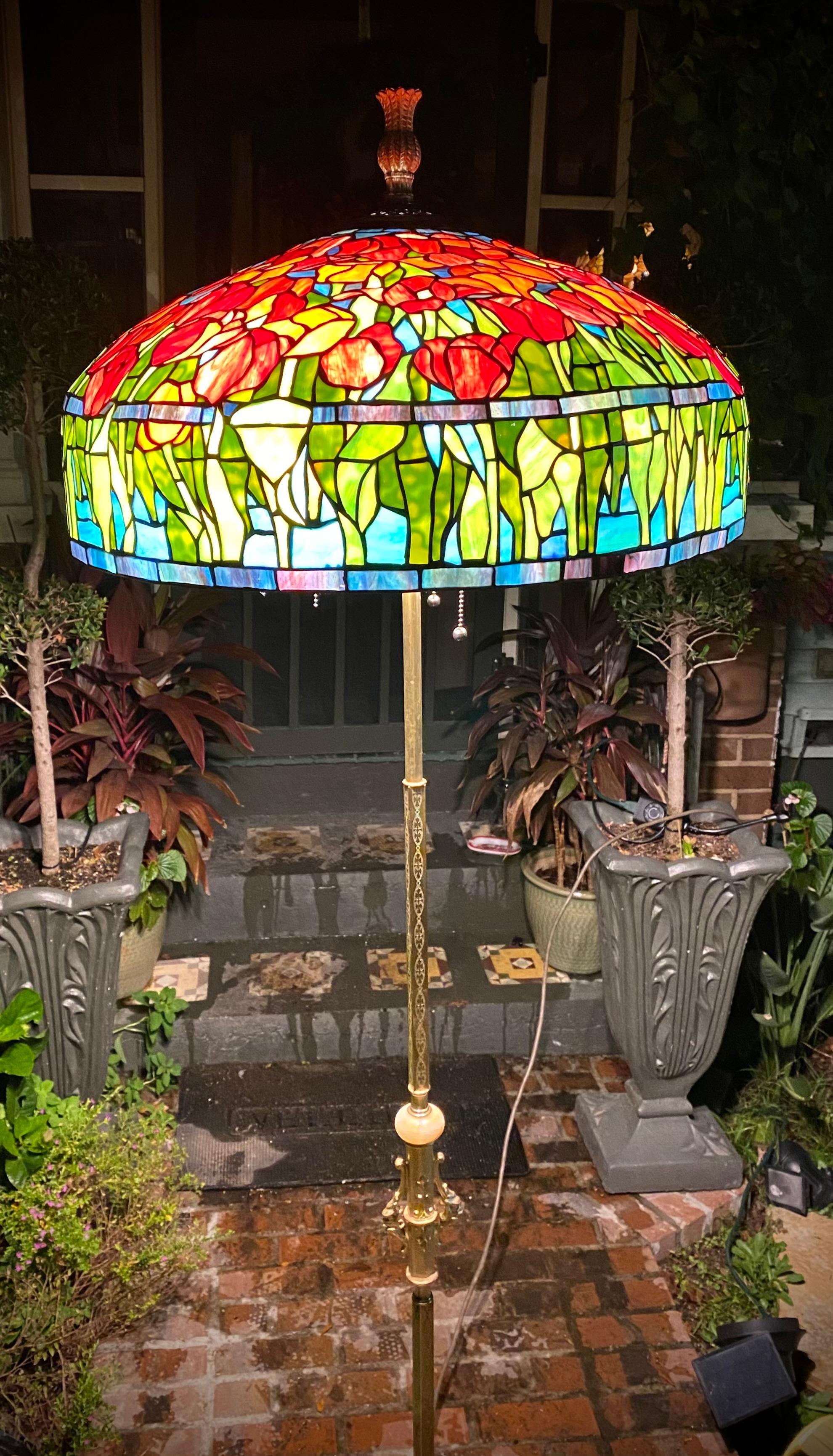 1920’s Lamp Standard With Tiffany Style Tulips Shade In Good Condition In New Orleans, LA
