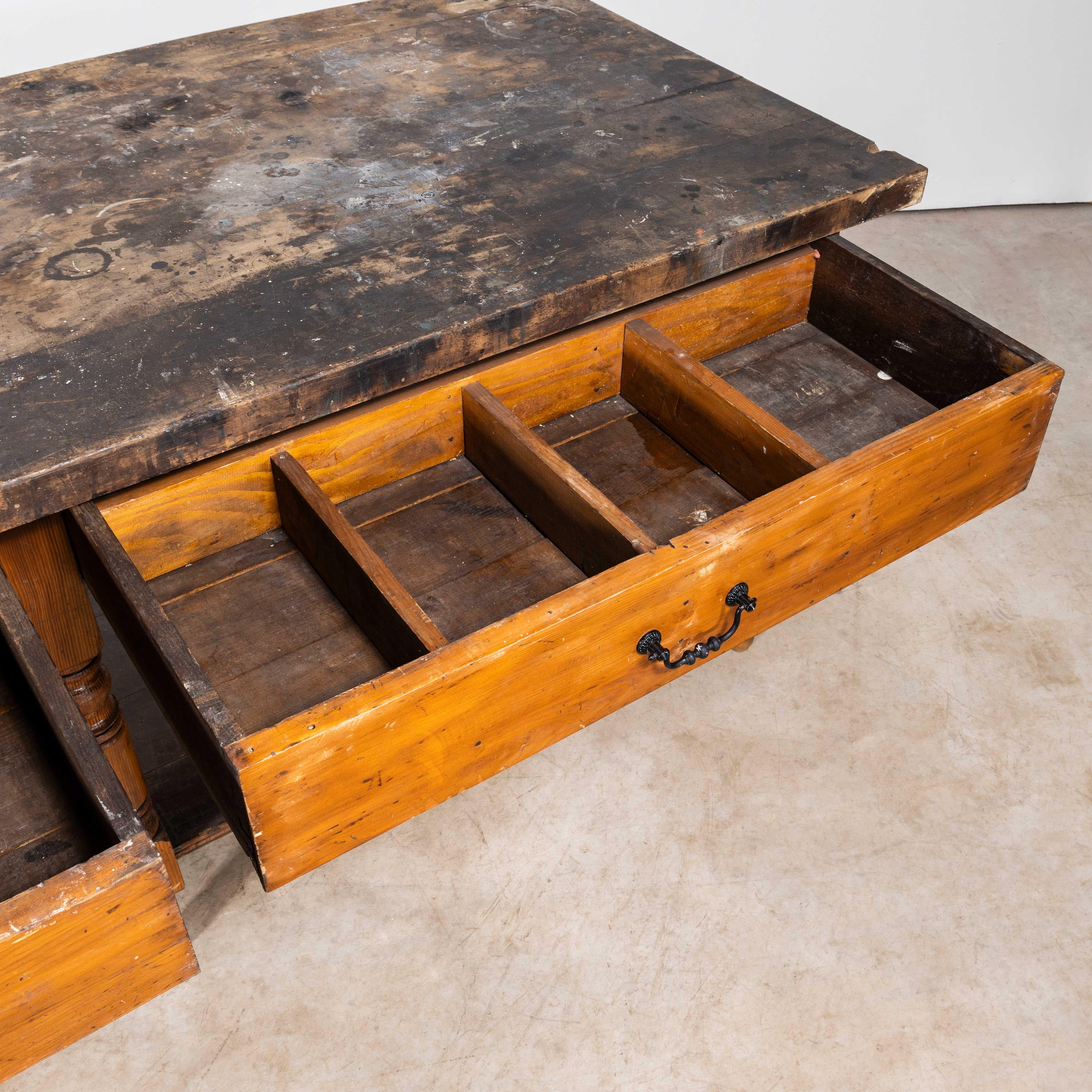 1920's Large Characterful French Kitchen Preparation Table - Turned Legs 9
