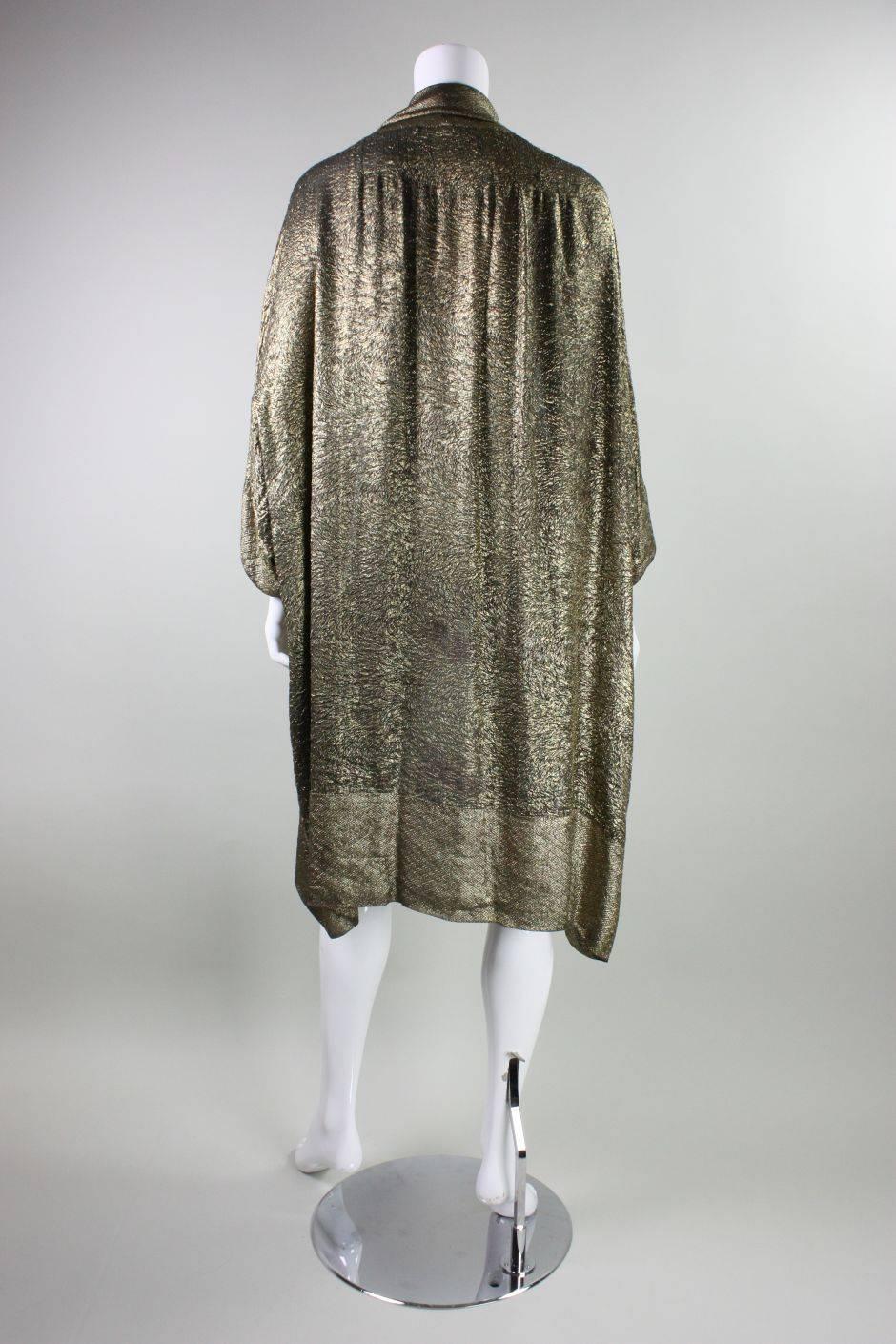 1920's Liberty of London Gold Lame Cocoon Coat In Good Condition For Sale In Los Angeles, CA