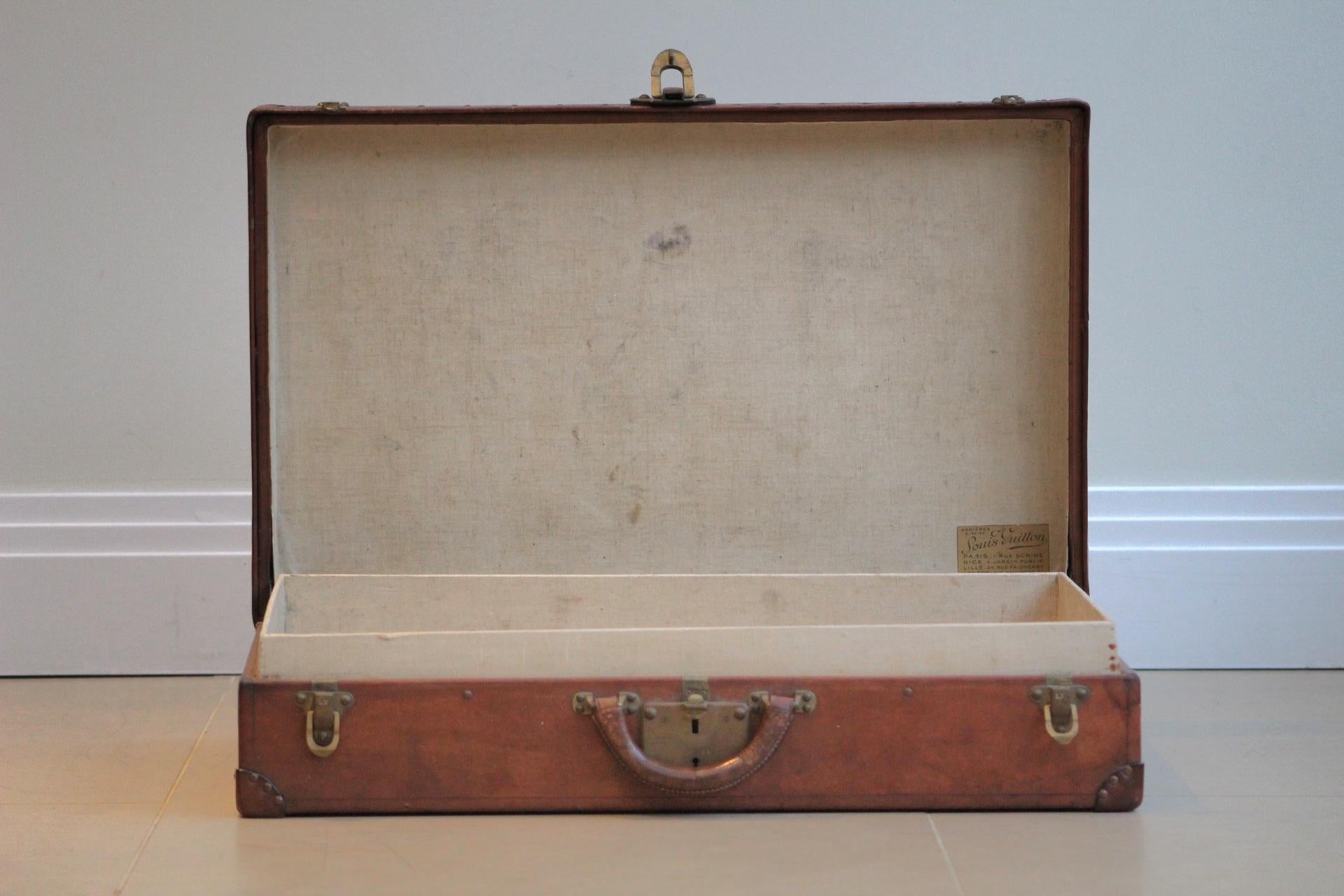 1920s Louis Vuitton Leather Case With Royal Provenance and Genuine Cover For Sale 7