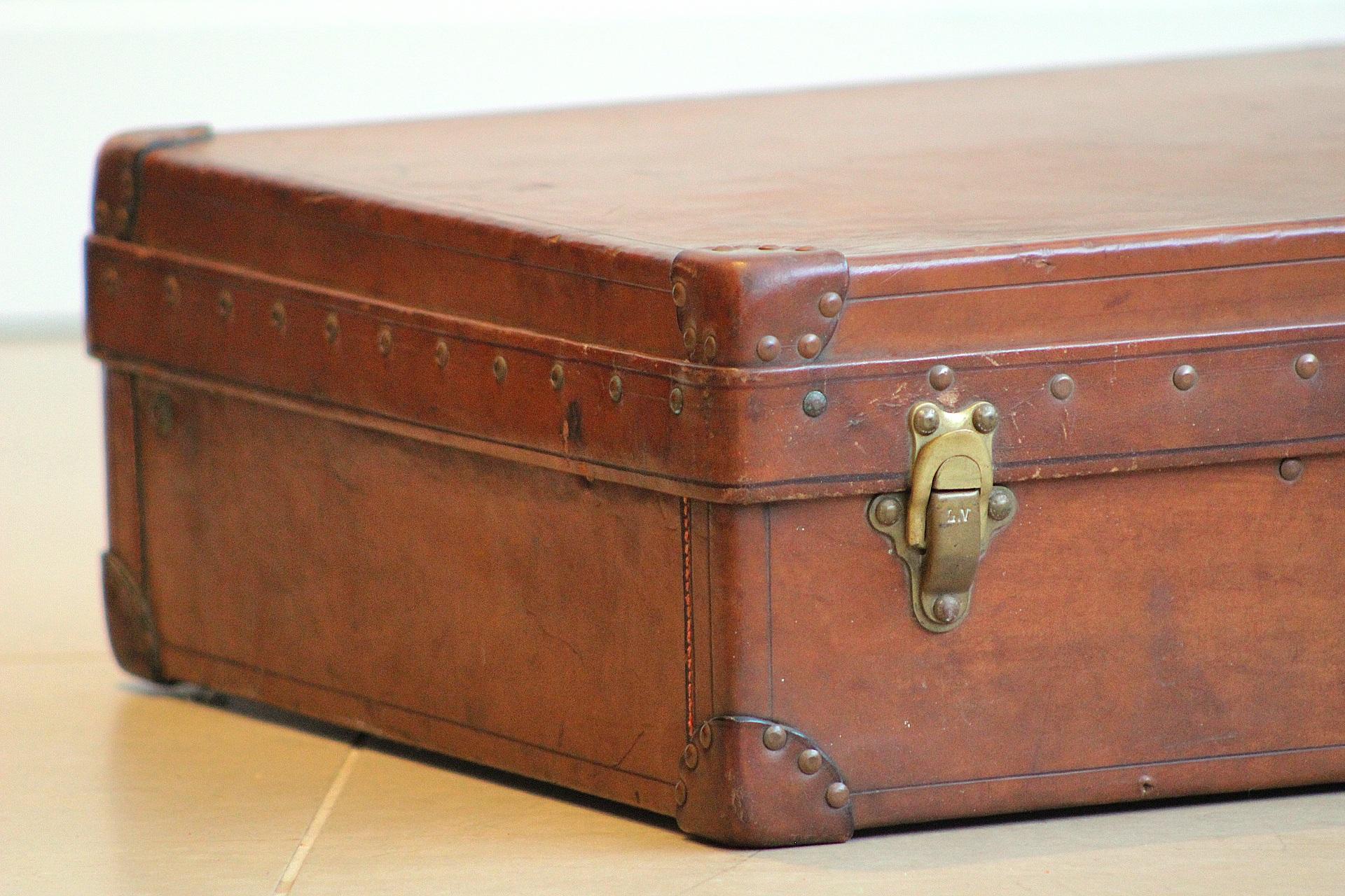1920s Louis Vuitton Leather Case With Royal Provenance and Genuine Cover For Sale 2
