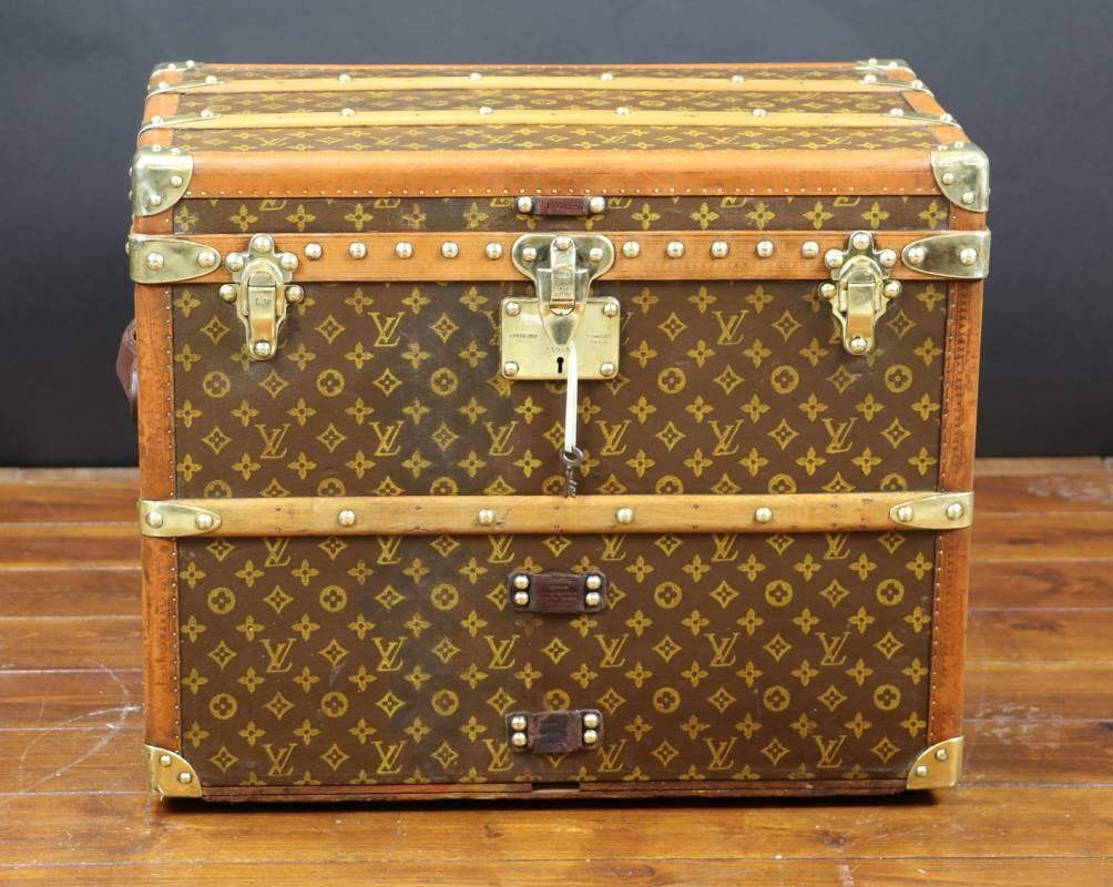 French 1920s Louis Vuitton Monogram Shoes Trunk with Key