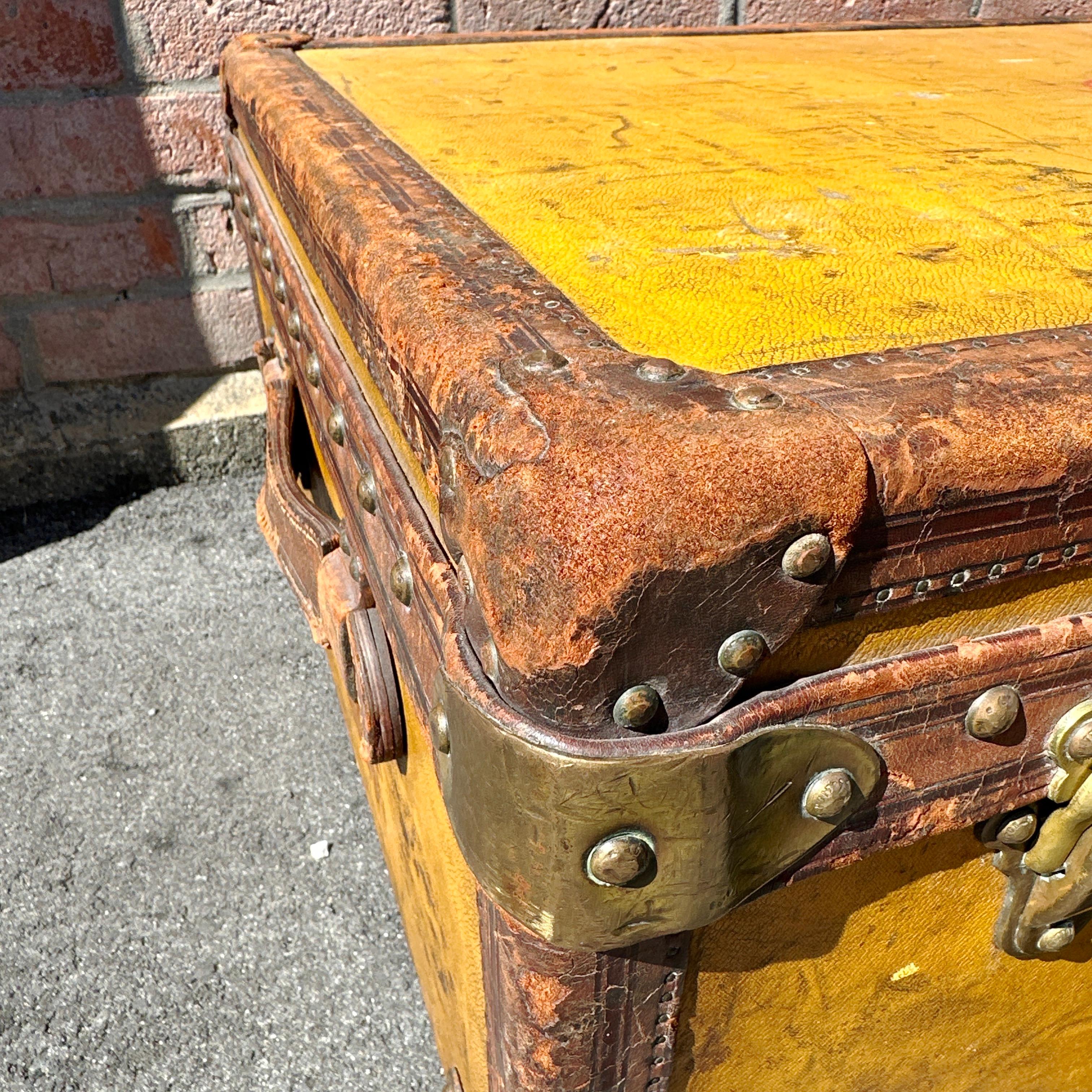 1920s LOUIS VUITTON Orange Vuittonite Cabin Steamer Trunk w/ provenance In Good Condition For Sale In Victoria, BC