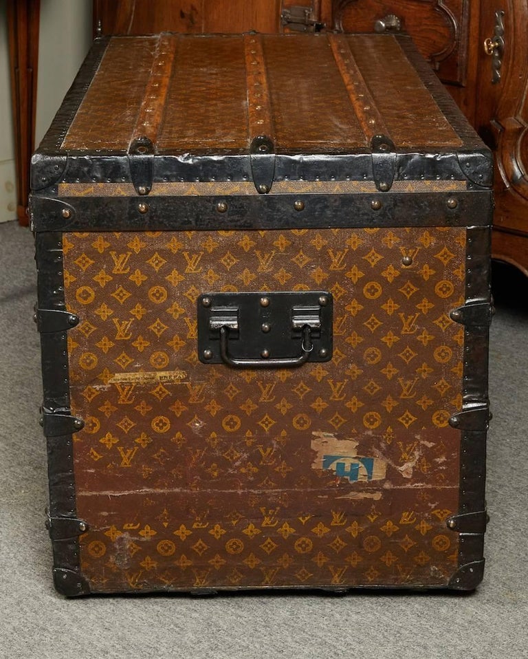 1920s Louis Vuitton Steamer Trunk For Sale at 1stdibs