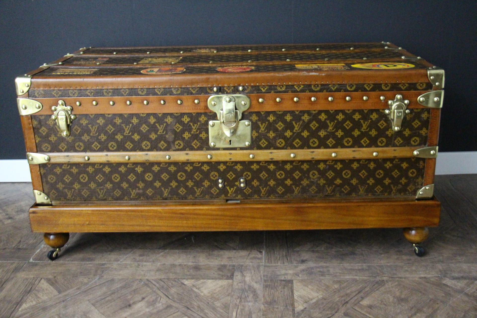 Brass 1920's Louis Vuitton Steamer Trunk in Stenciled Monogram, 100 cm Vuitton Trunk