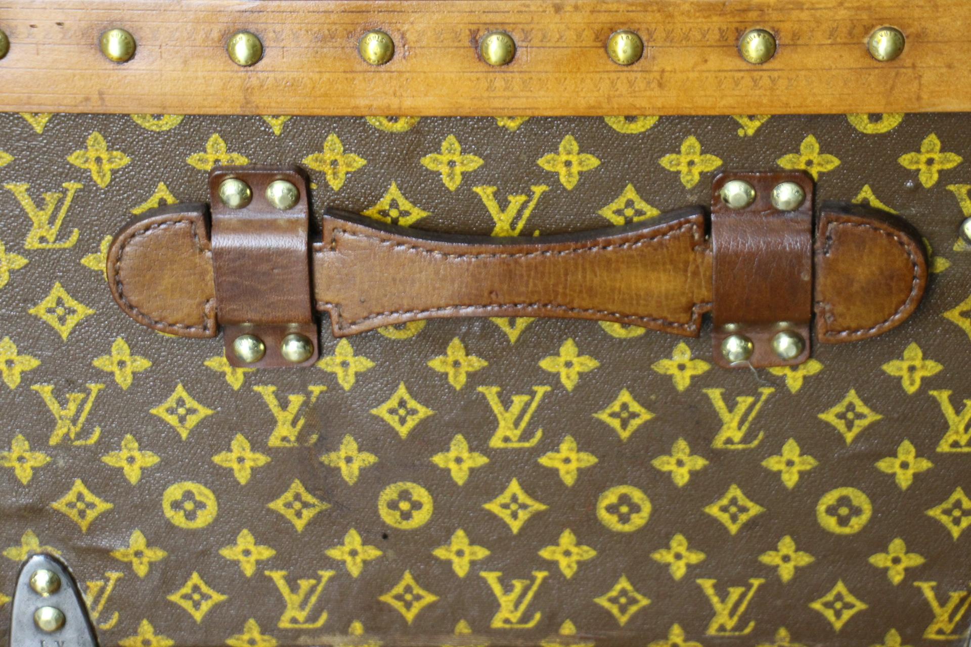 1920's Louis Vuitton Steamer Trunk in Stenciled Monogram, 100 cm Vuitton Trunk 1