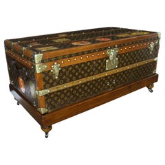 1920's Louis Vuitton Steamer Trunk in Stenciled Monogram, 100 cm Vuitton Trunk