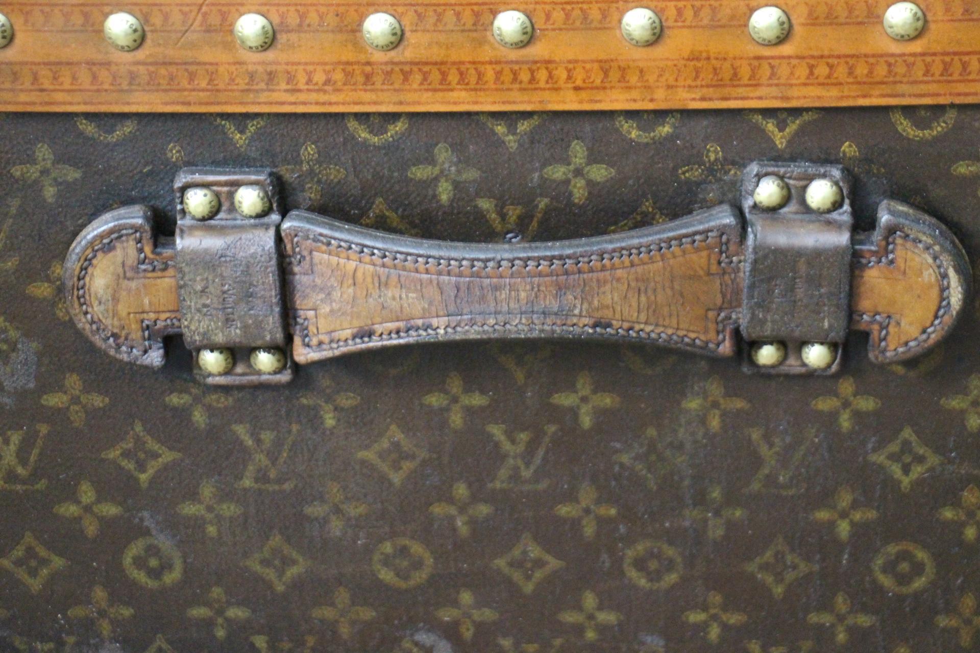 Baule a vapore Louis Vuitton del 1920 con monogram stencil, 110 cm Baule Vuitton in vendita 4