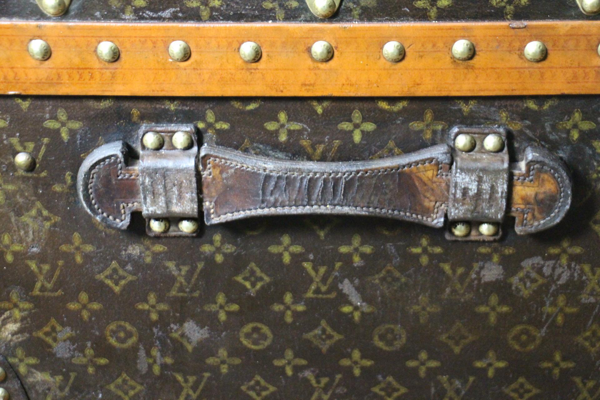 Baule a vapore Louis Vuitton del 1920 con monogram stencil, 110 cm Baule Vuitton in vendita 7