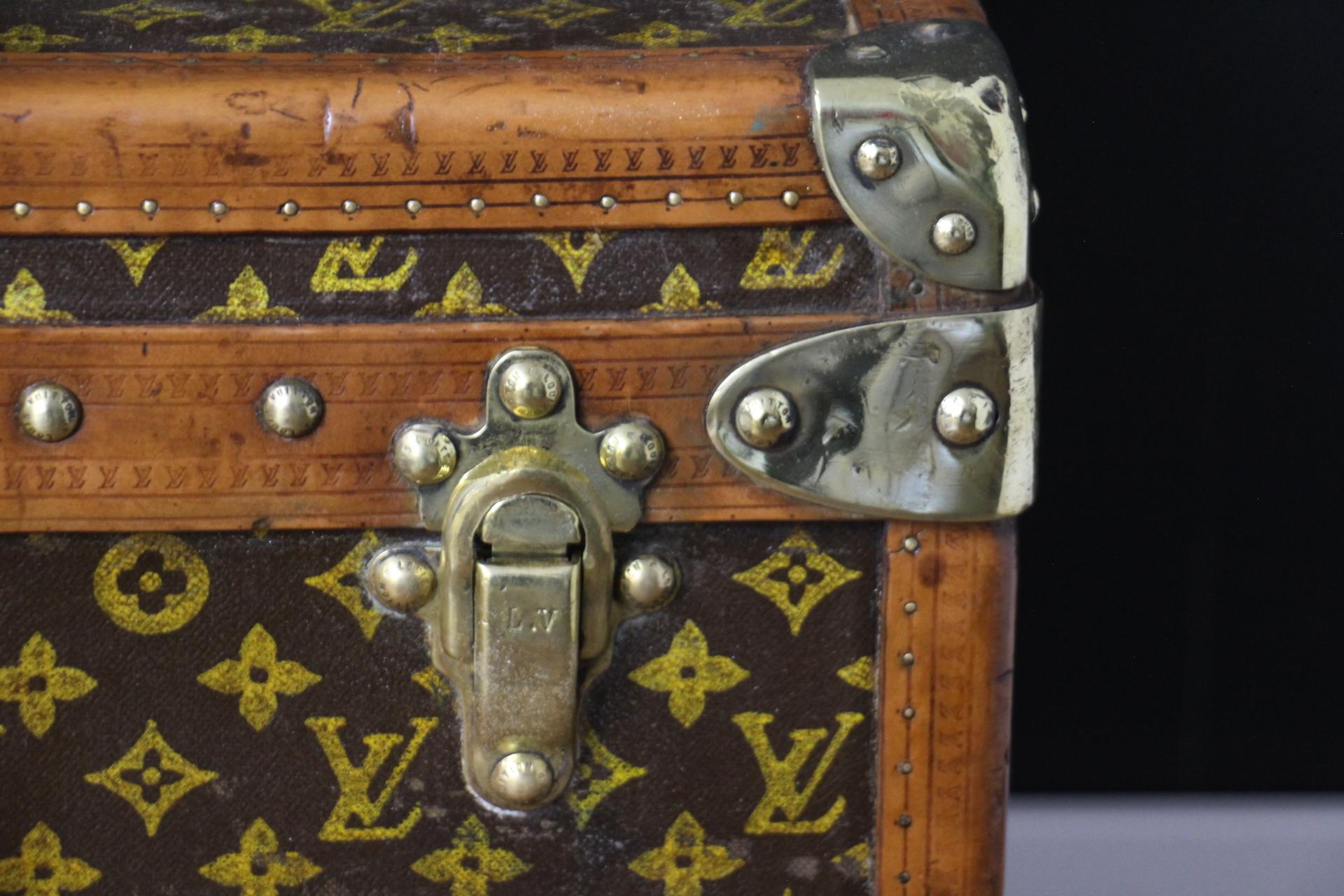 1920's Louis Vuitton Steamer Trunk in Stenciled Monogram, 90 cm Vuitton Trunk For Sale 1