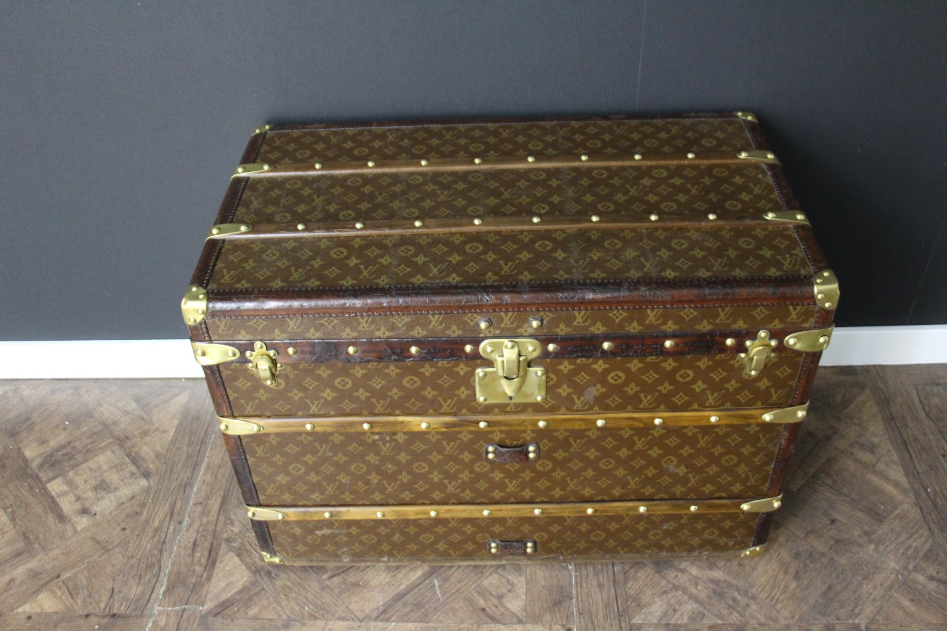 1920's Louis Vuitton Trunk, 70 cm Louis Vuitton Steamer Trunk, Vuitton Hat Trunk For Sale 2