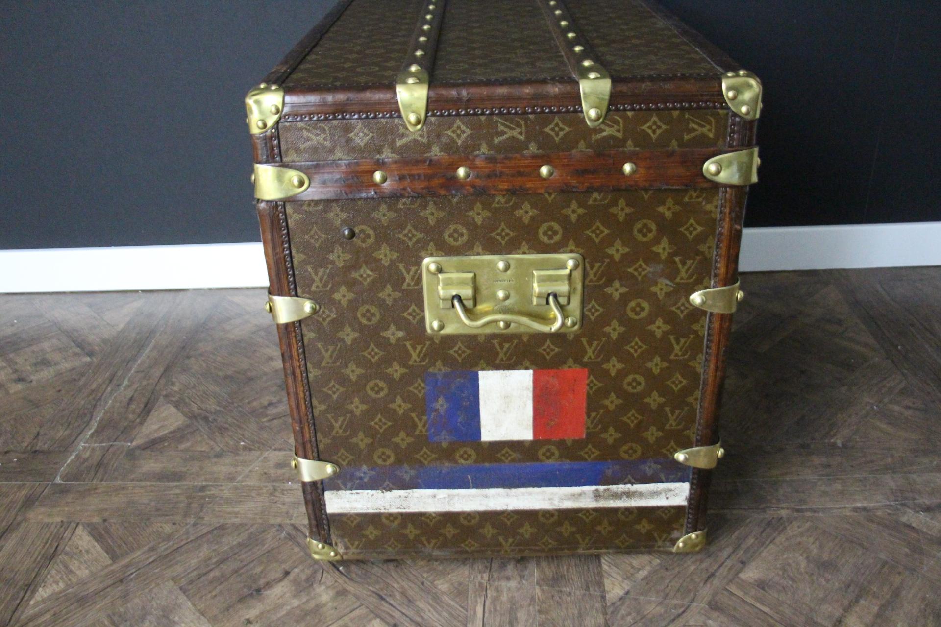 Brass 1920's Louis Vuitton Trunk, 70 cm Louis Vuitton Steamer Trunk, Vuitton Hat Trunk For Sale