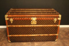 1920's Louis Vuitton Trunk in Monogram, Louis Vuitton Steamer Trunk 100 cm