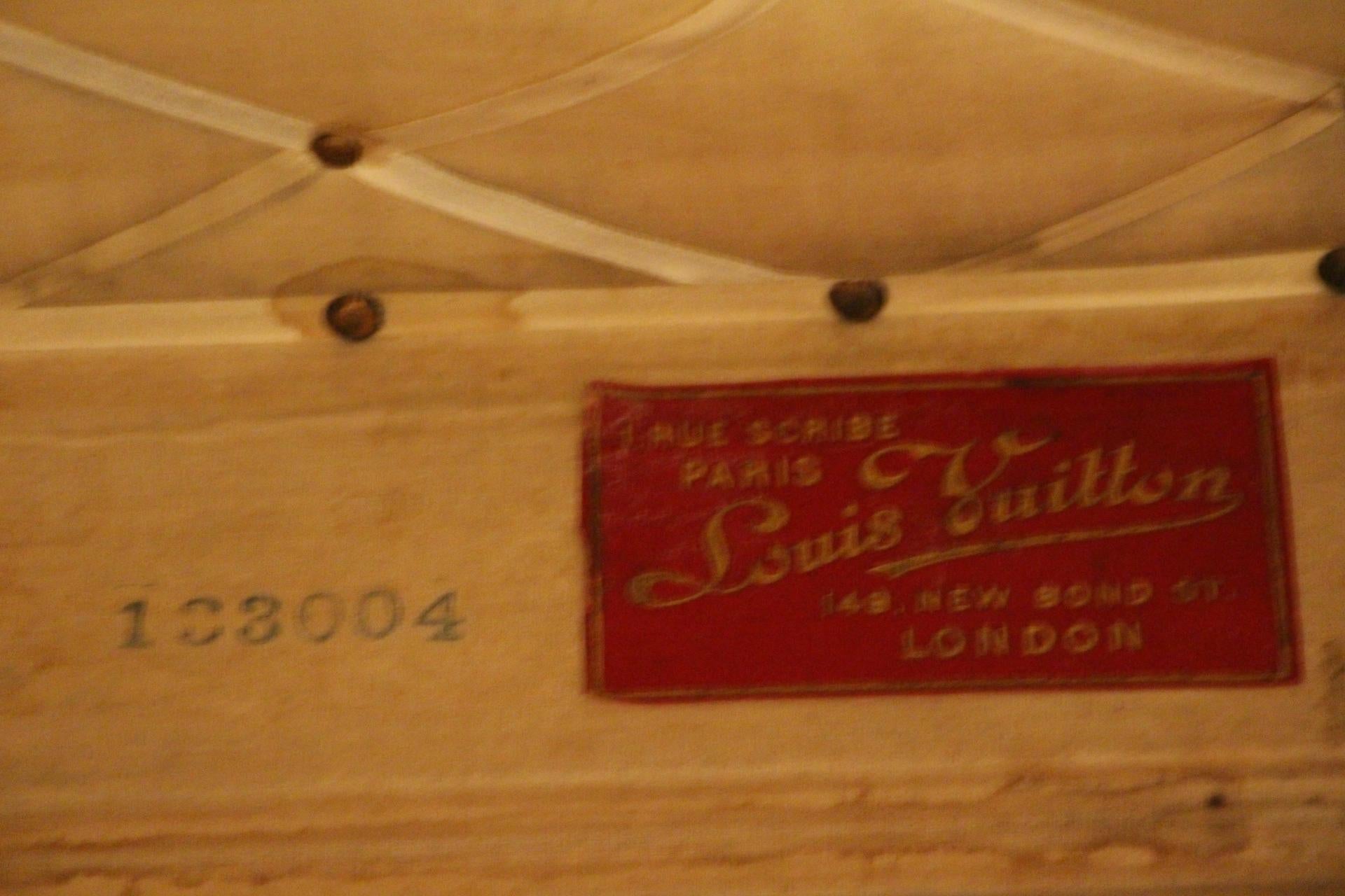 Coffre à vapeur Louis Vuitton des années 1920 avec monogramme, coffre à vapeur Louis Vuitton en vente 8