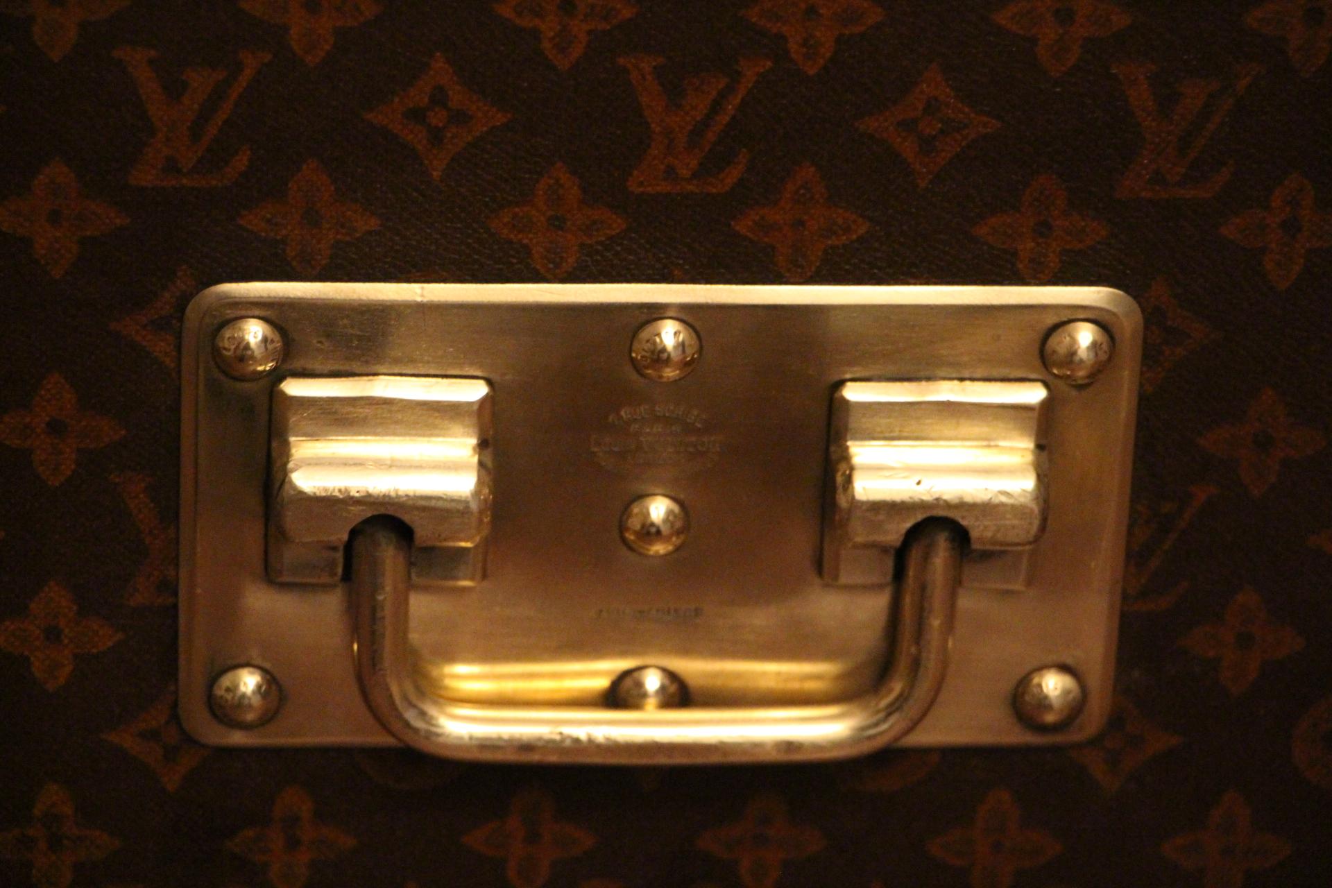 Early 20th Century 1920's Louis Vuitton Trunk in Monogram, Louis Vuitton Steamer Trunk For Sale