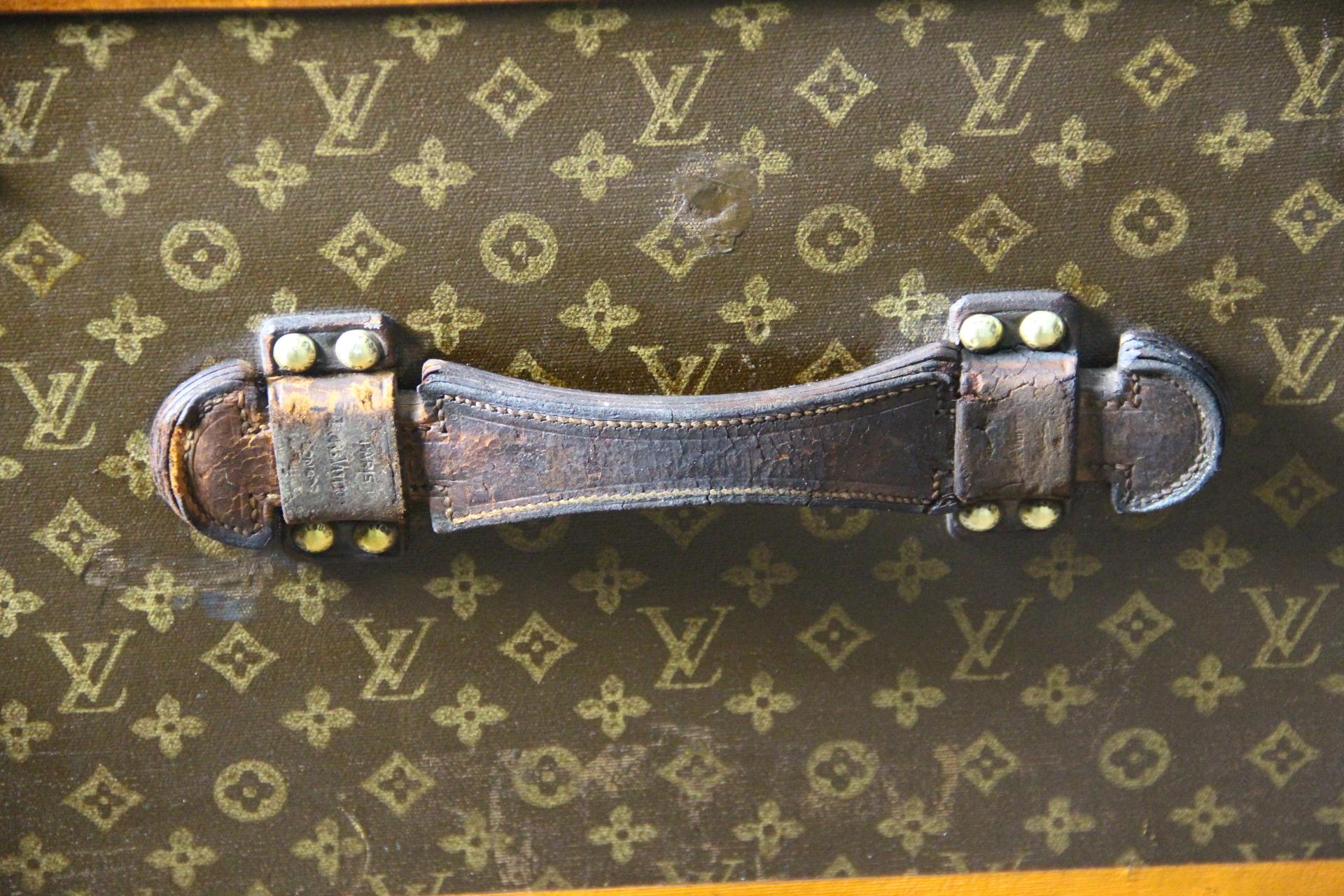 1920's Louis Vuitton Trunk in Monogram, Louis Vuitton Steamer Trunk 110 cm in vendita 5