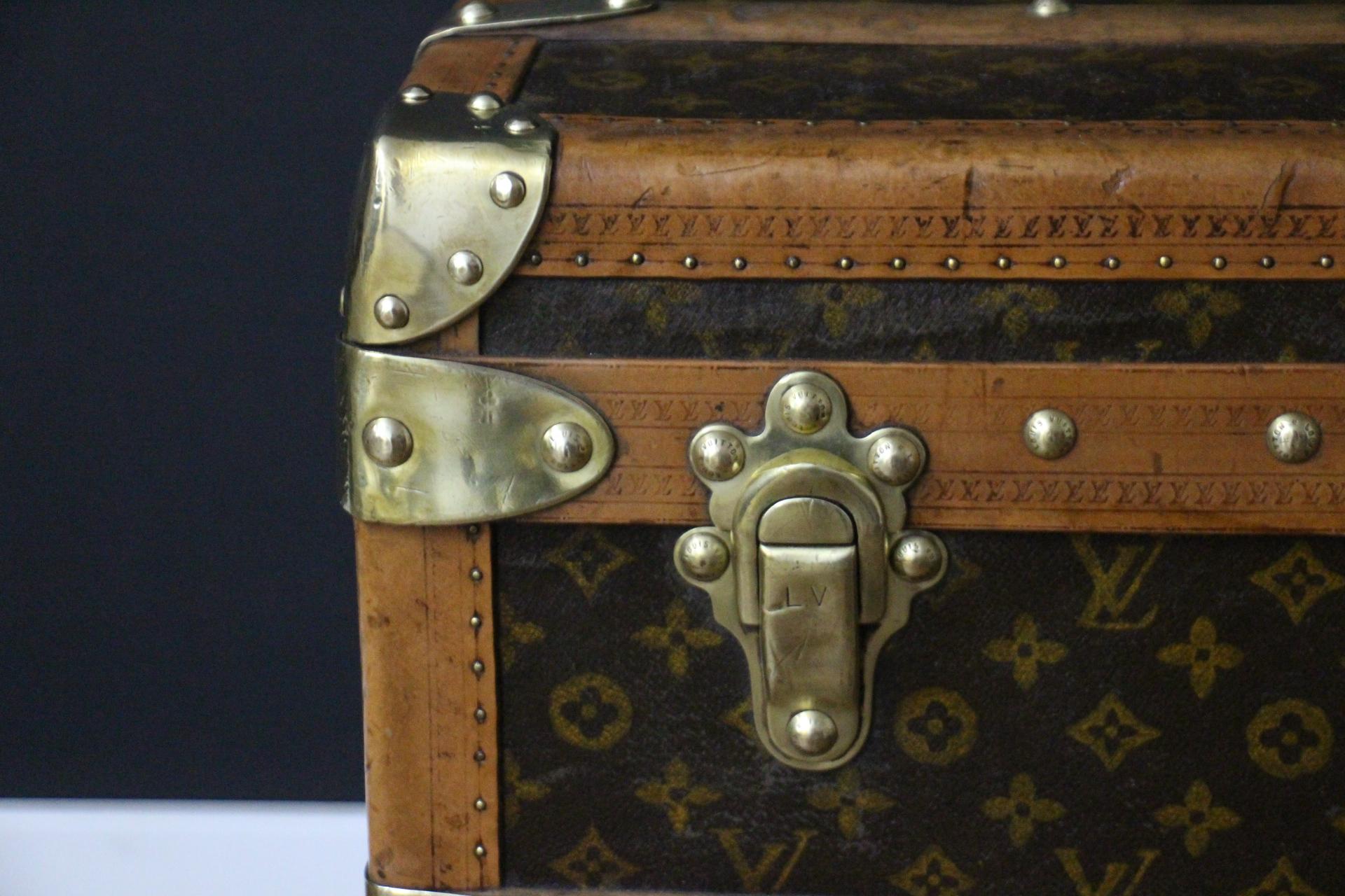 Baule Louis Vuitton del 1920 in Monogram, Baule a vapore Louis Vuitton 110 cm In condizioni buone in vendita a Saint-Ouen, FR