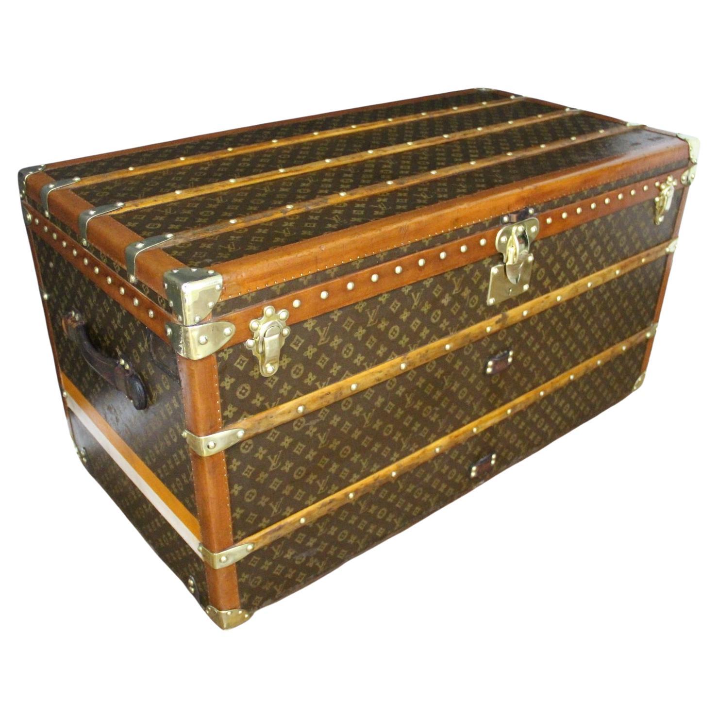 1920
s Louis Vuitton Trunk in Monogram, Louis Vuitton Steamer Trunk 110 cm in vendita