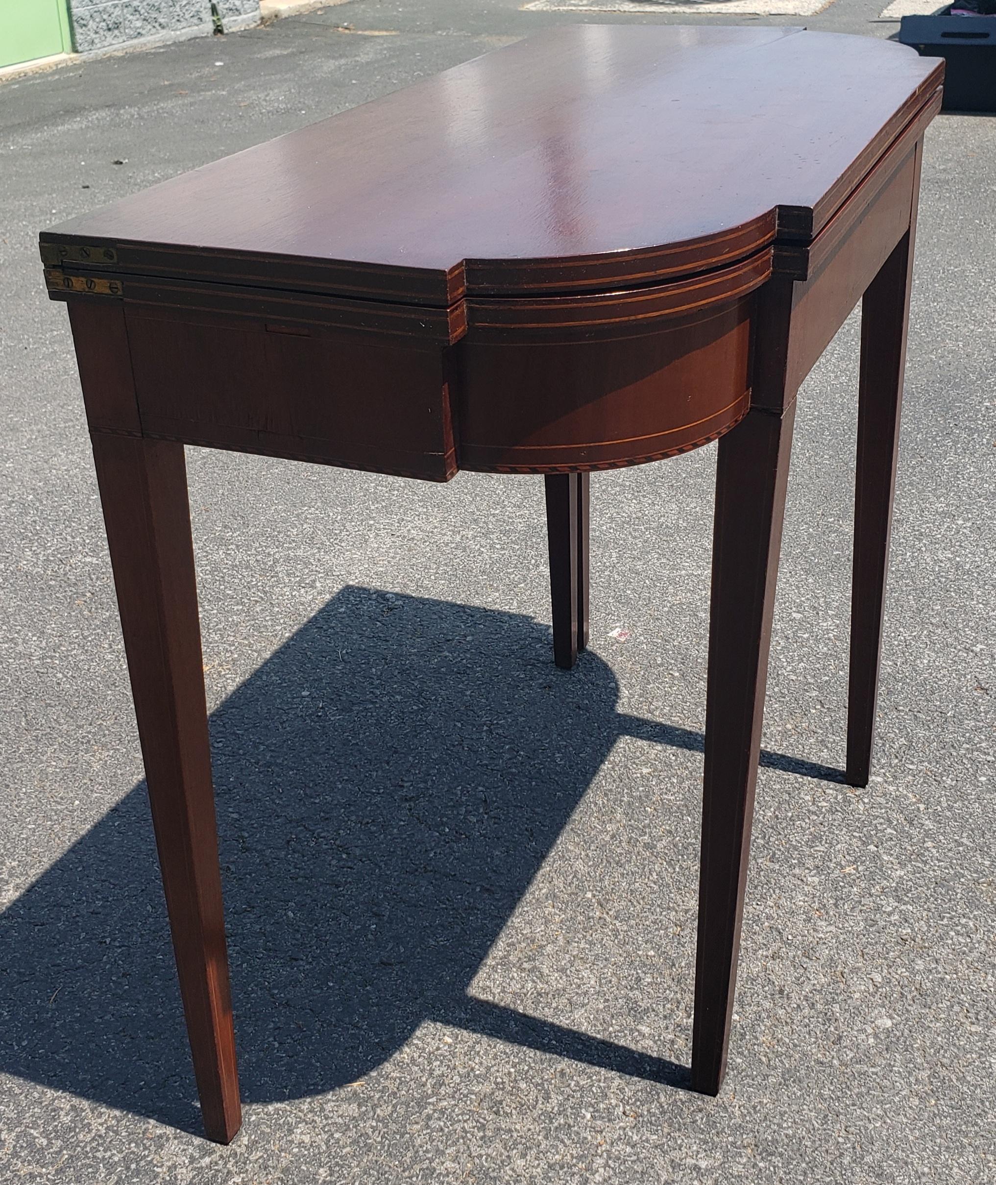 20th Century 1920s Mahogany and Satinwood Inlaid Federal Style Fold-Top Console or Card Table For Sale