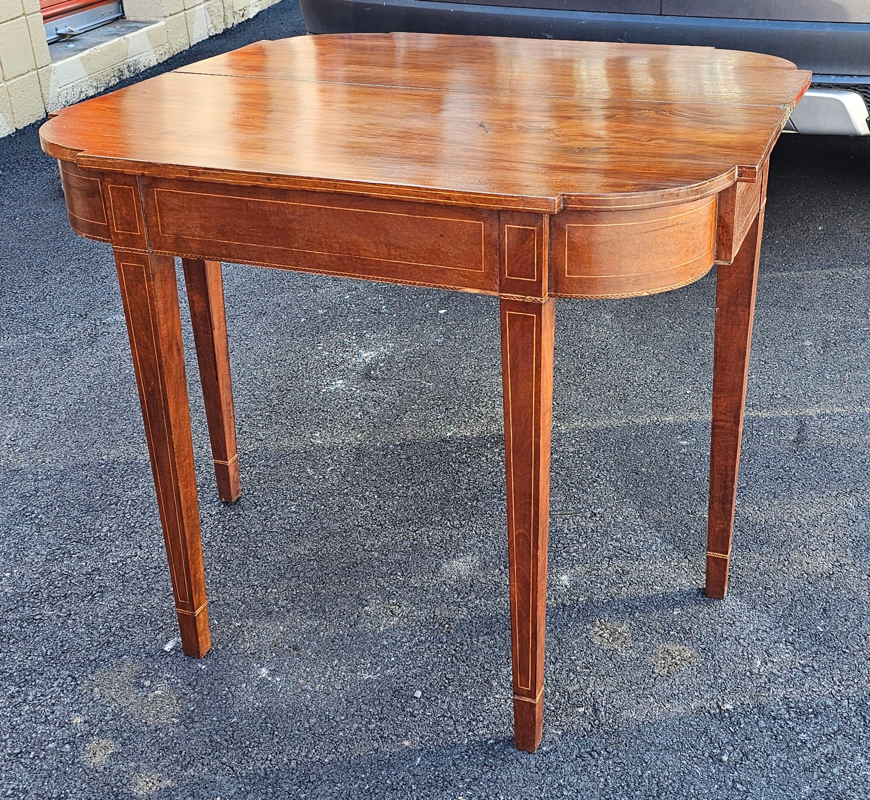 1920s Mahogany and Satinwood Inlaid Federal Style Fold-Top Console or Game Table For Sale 1