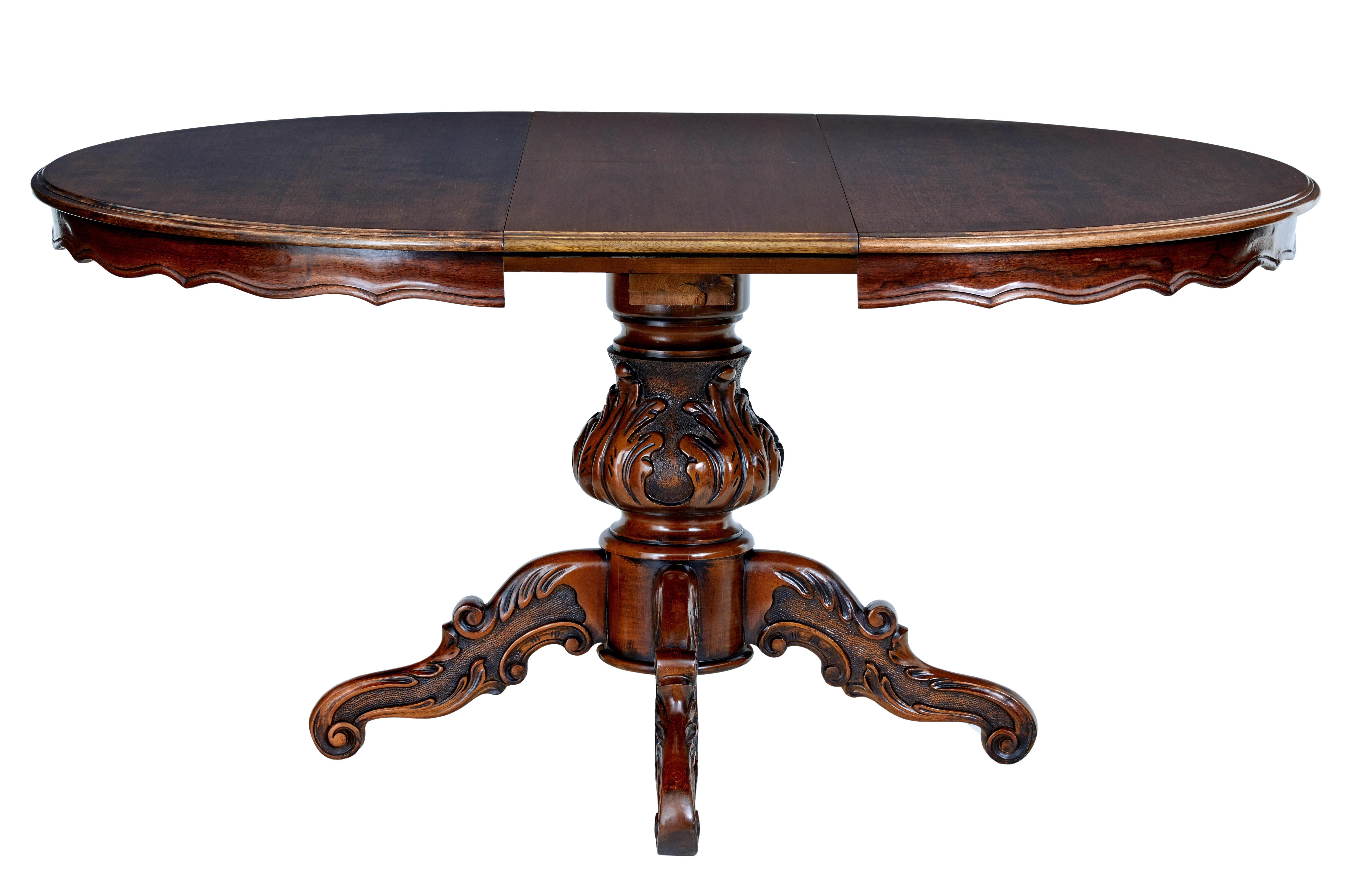 Art Deco 1920s Mahogany Circular Extending Dining Table