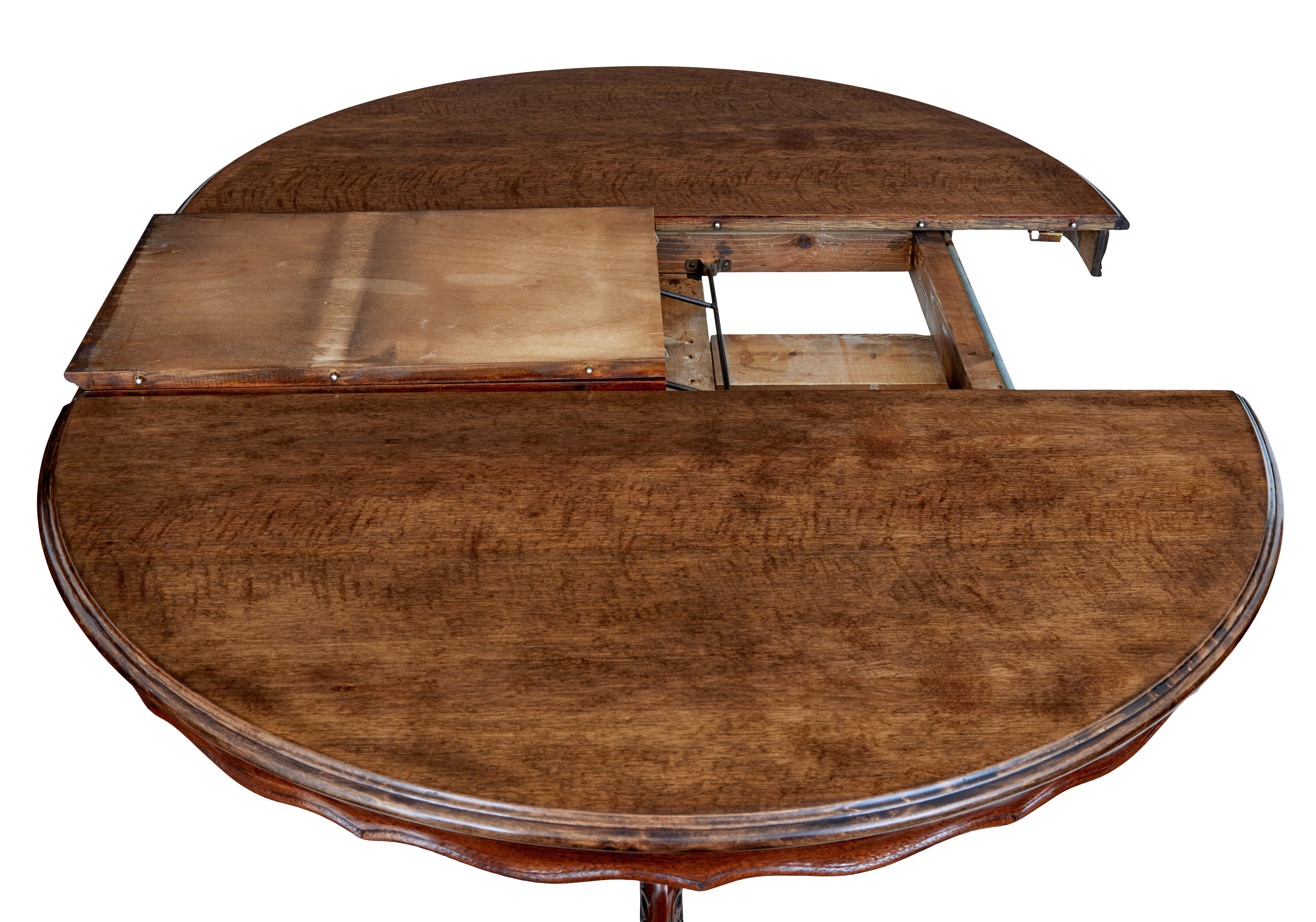 Woodwork 1920s Mahogany Circular Extending Dining Table