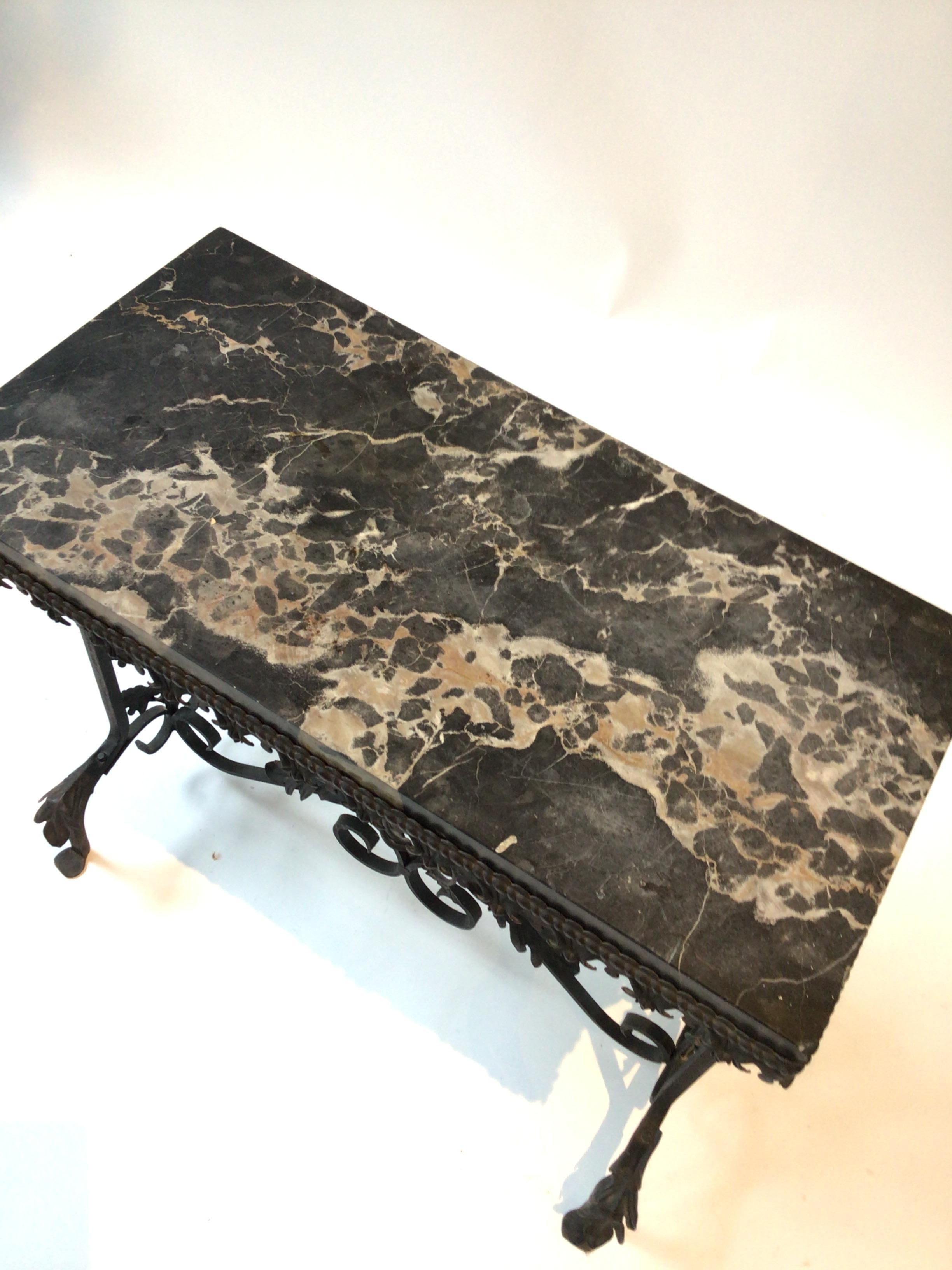 1920s Marble Top Floral Wrought Iron Side Table In Good Condition In Tarrytown, NY