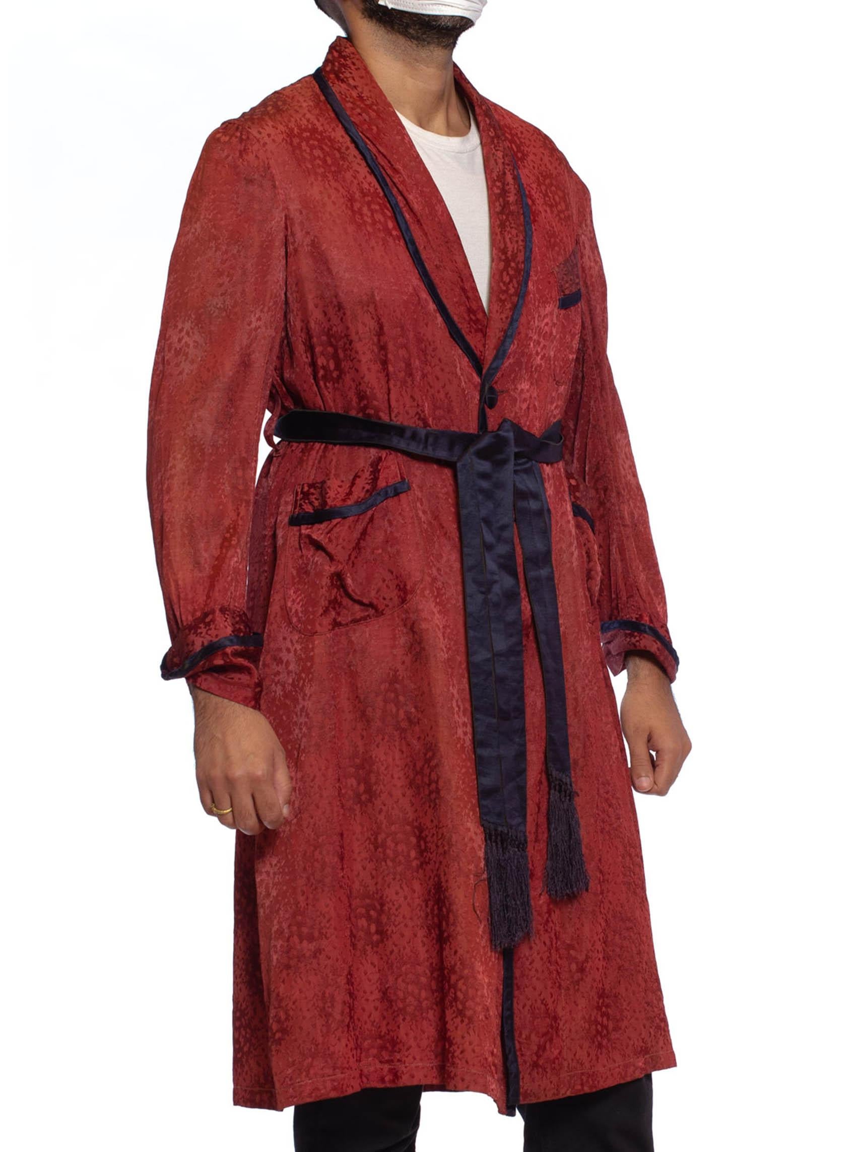 Brown 1920S Maroon Silk Jaquard Antique Mens Robe For Sale