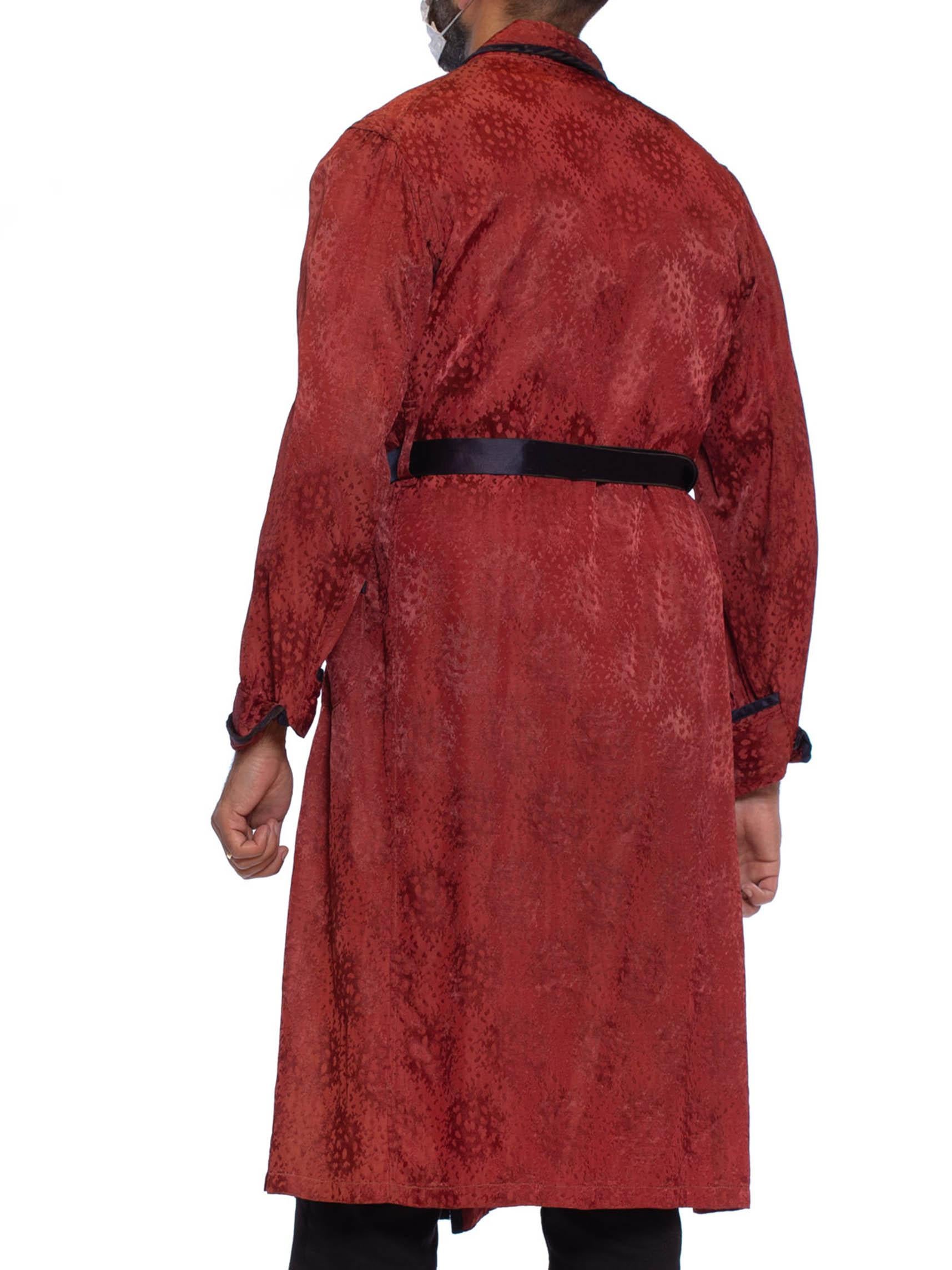 Men's 1920S Maroon Silk Jaquard Antique Mens Robe For Sale