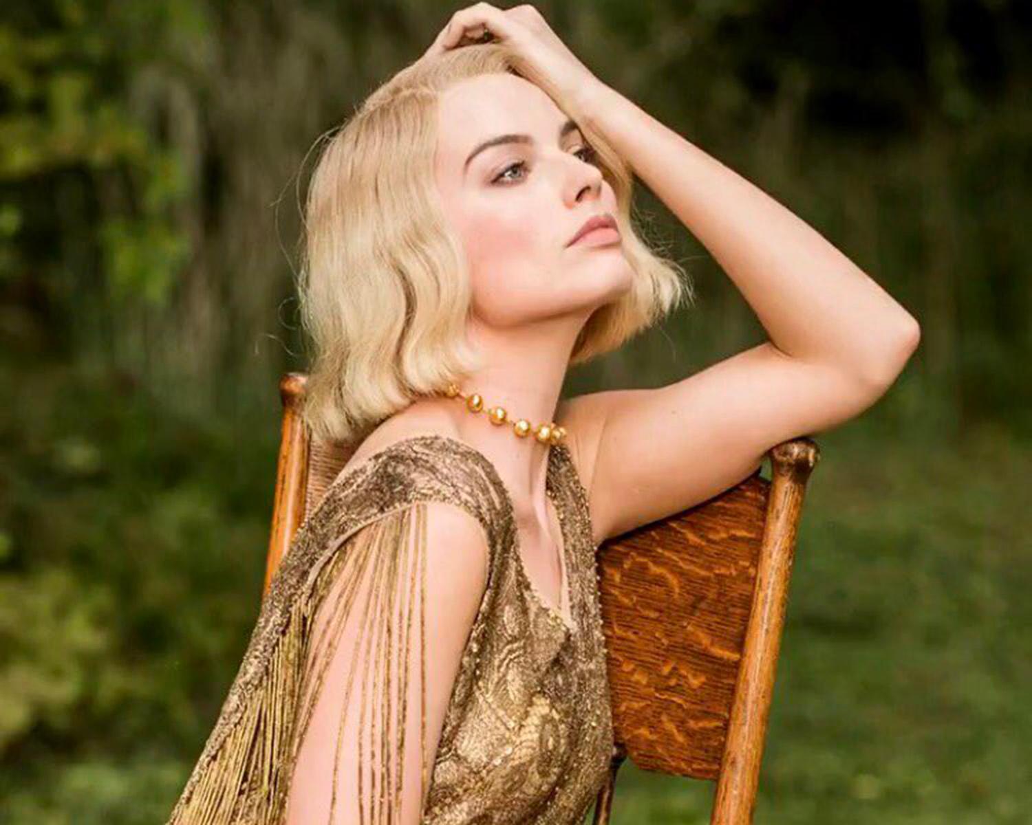 1920's Metallic Gold Lamé Lace Deco Flapper Fringe Margot Robbie Film-Worn Dress 9