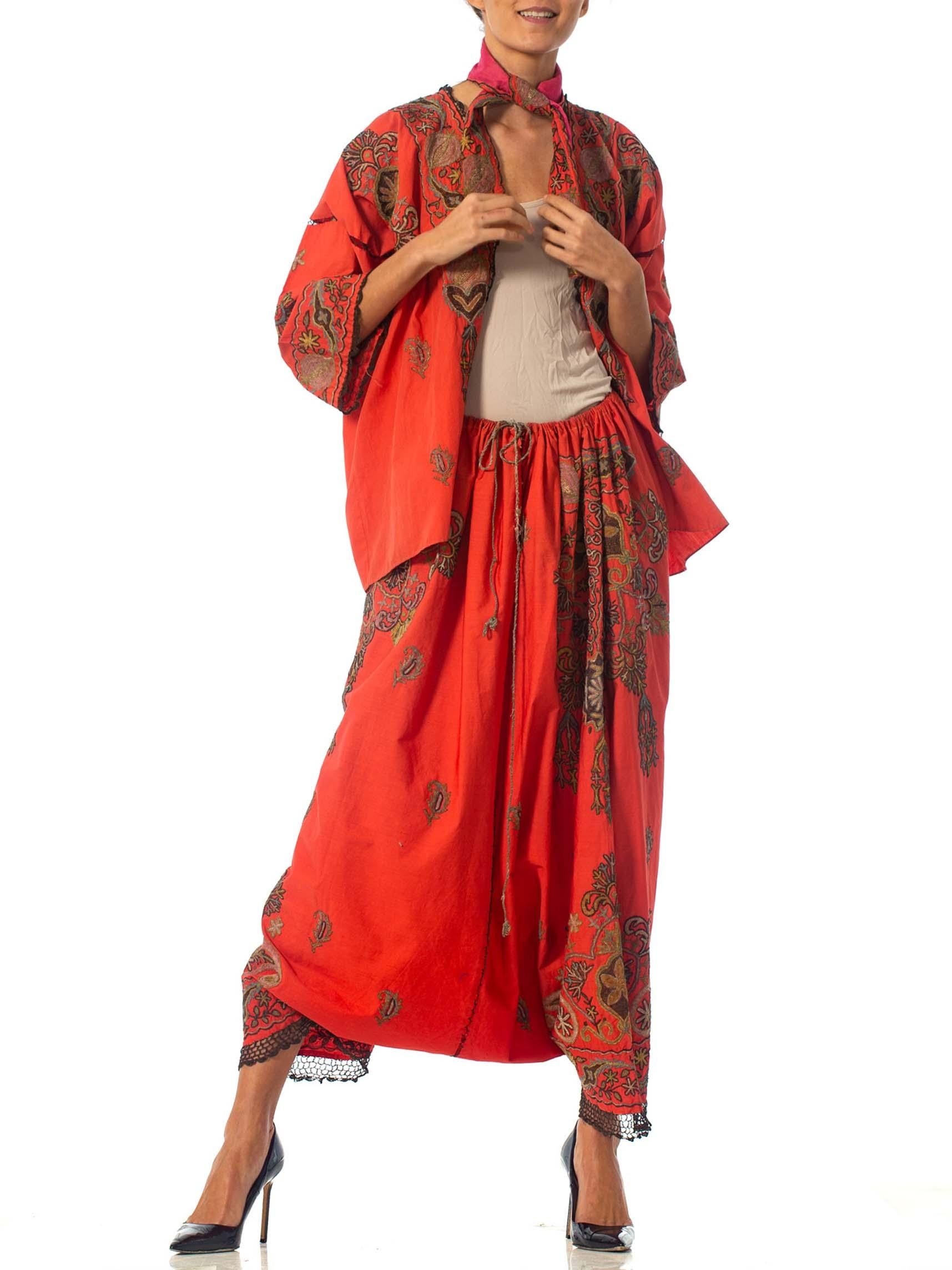 Women's 1920S Brick Red Metallic Hand Embroidered Cotton & Silk Kimono Robe And Harem P