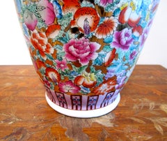 1920s Mille Fiori Chinese Export Parcel Gilt Monumental Rouleau Vase