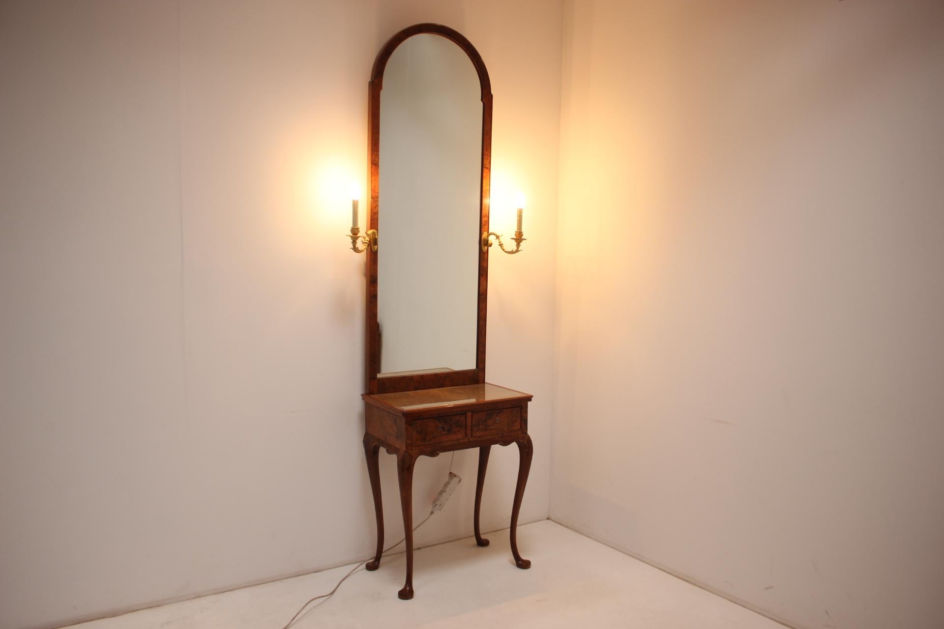 1920s Mirror Cabinet, Czechoslovakia For Sale 12