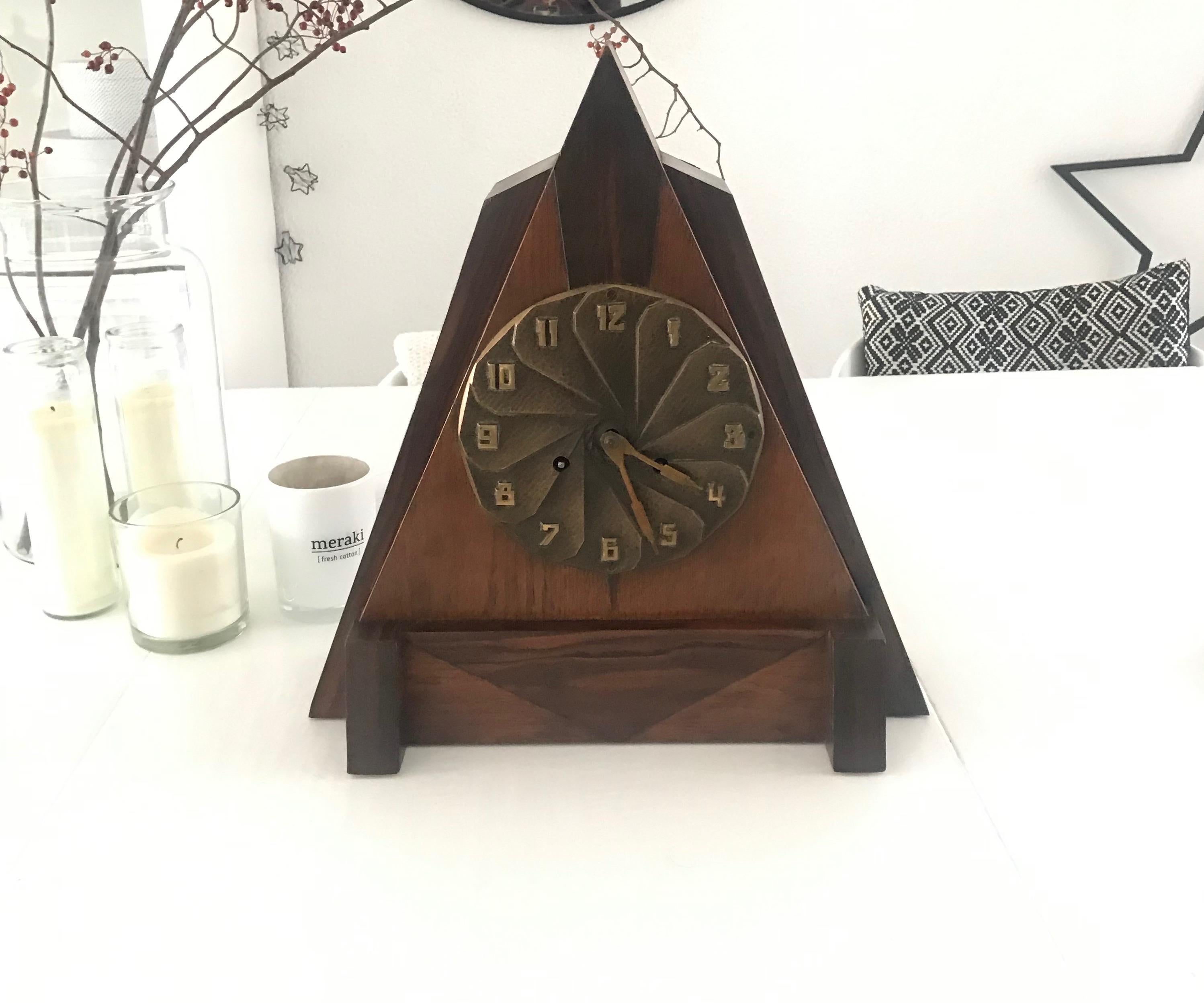 1920s Modernist Design Art Deco Oak, Coromandel and Bronze Mantle or Desk Clock For Sale 5